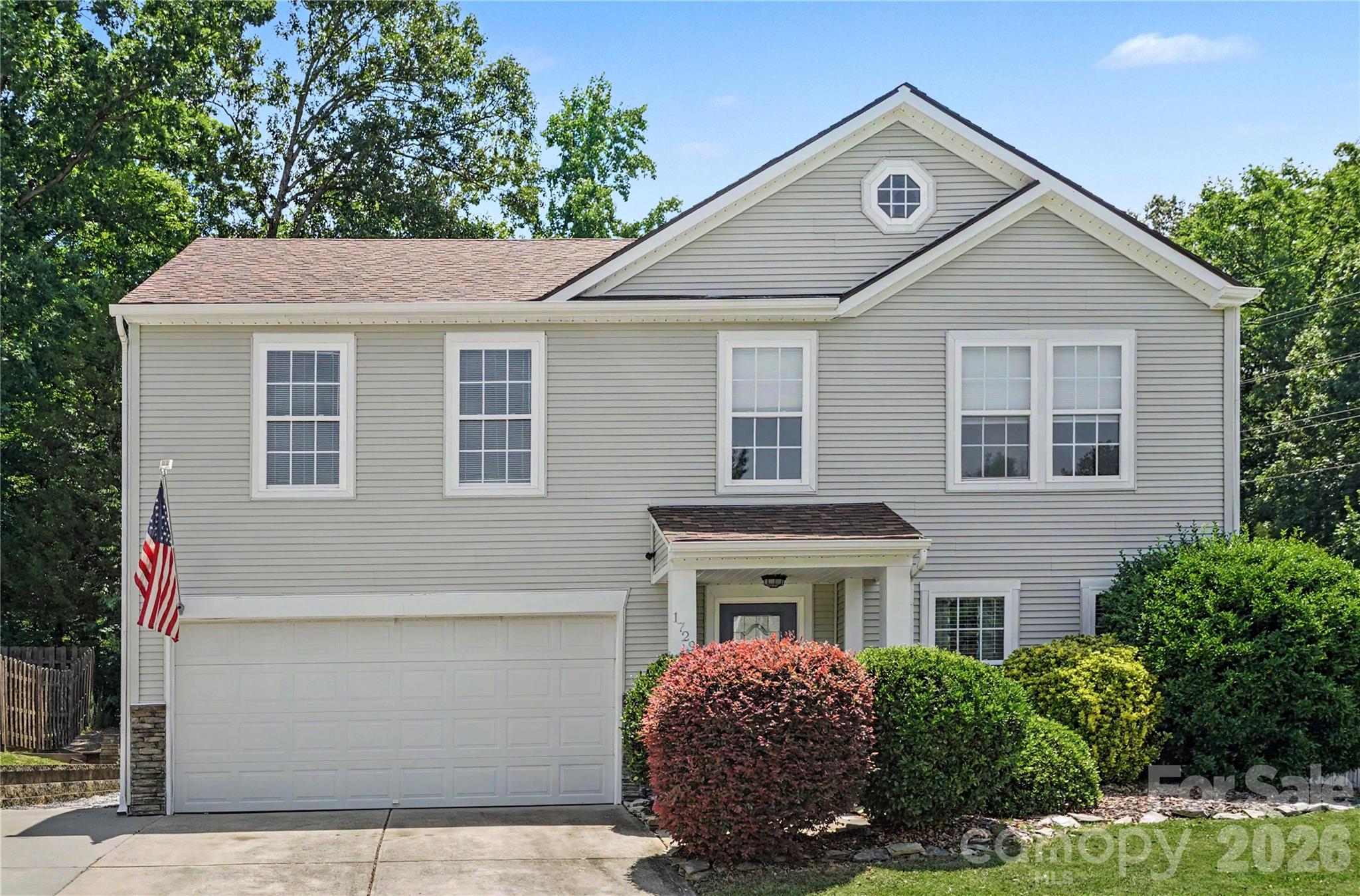 1729 Red Bird Circle