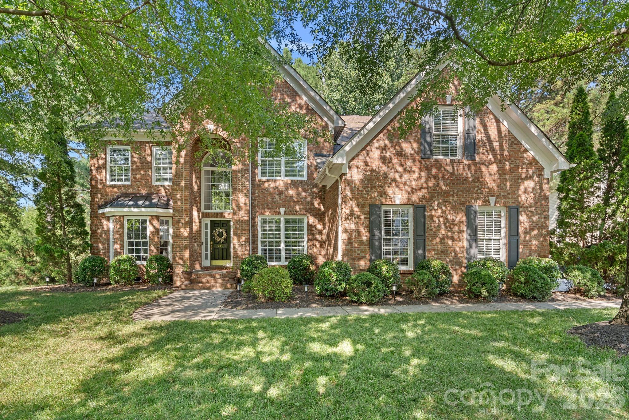710 Fairway Point Drive