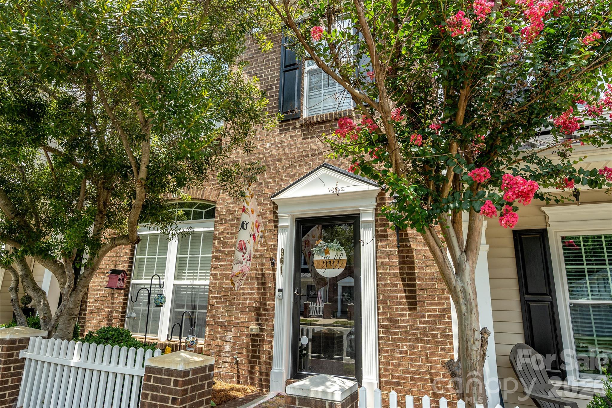 961 Coolsprings Lane