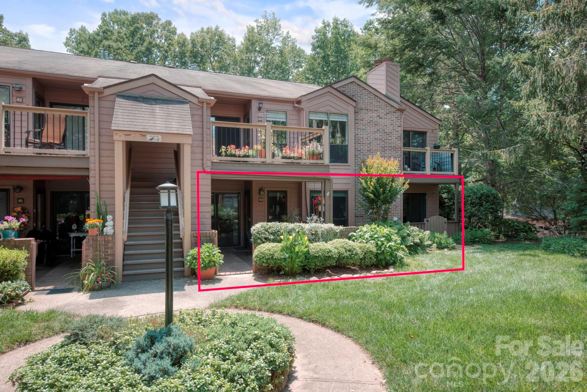 43 Ravencroft Lane Unit: F-43 & Garage Unit D