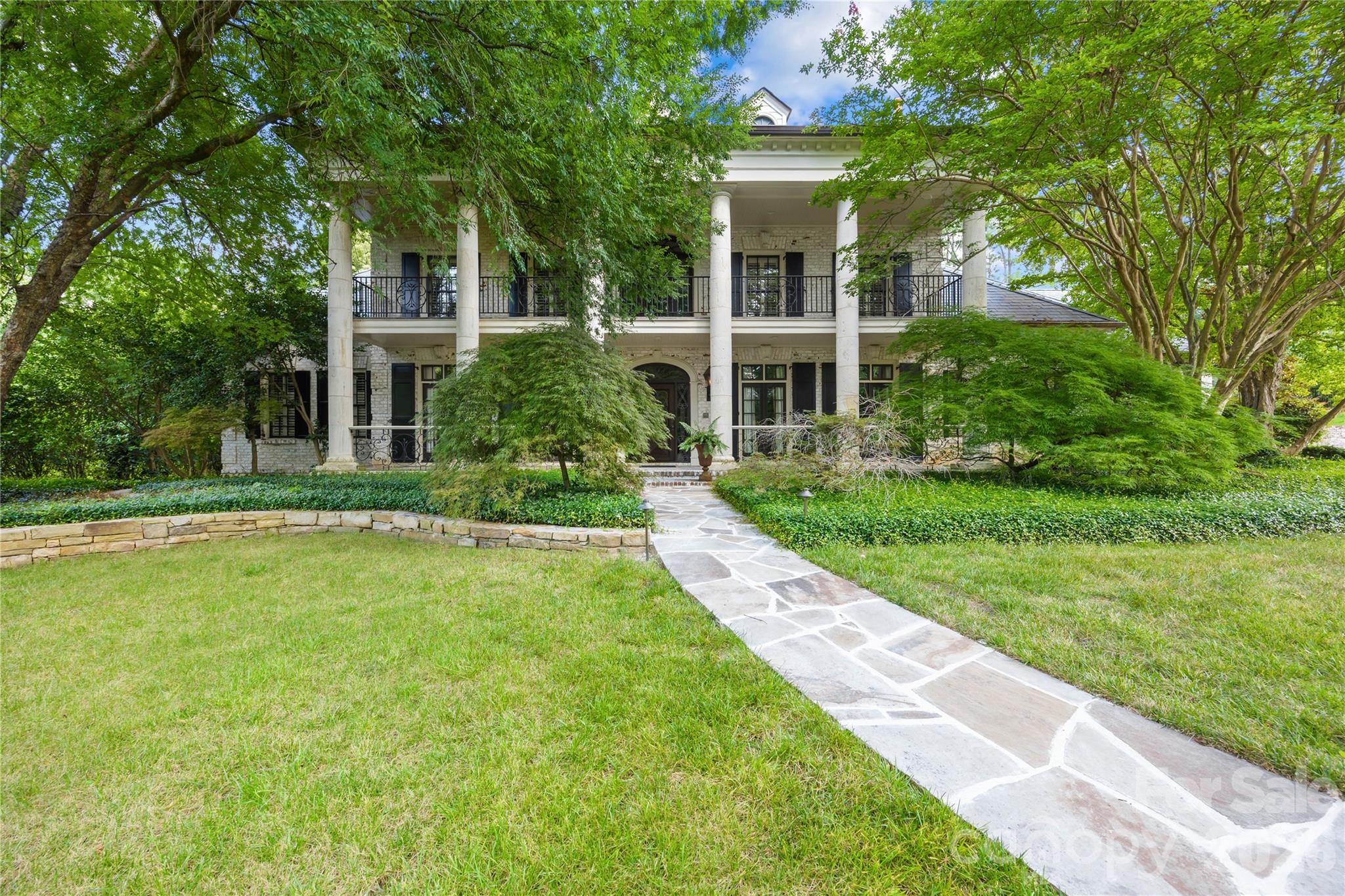 4523 Fox Brook Lane