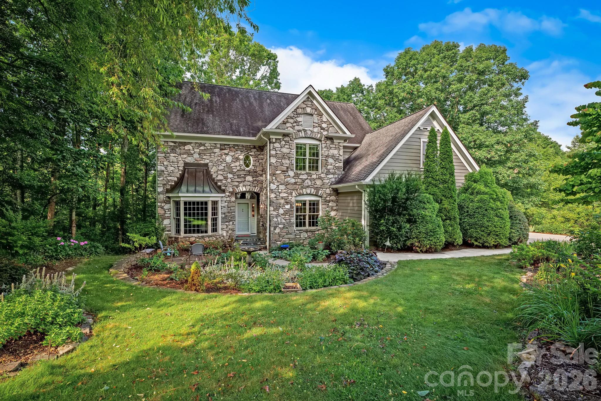 105 Welwyn Lane