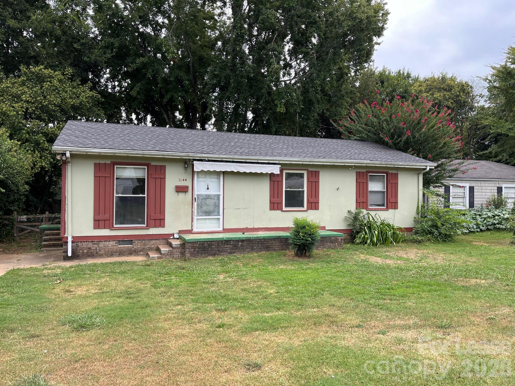 1144 Ellen Avenue