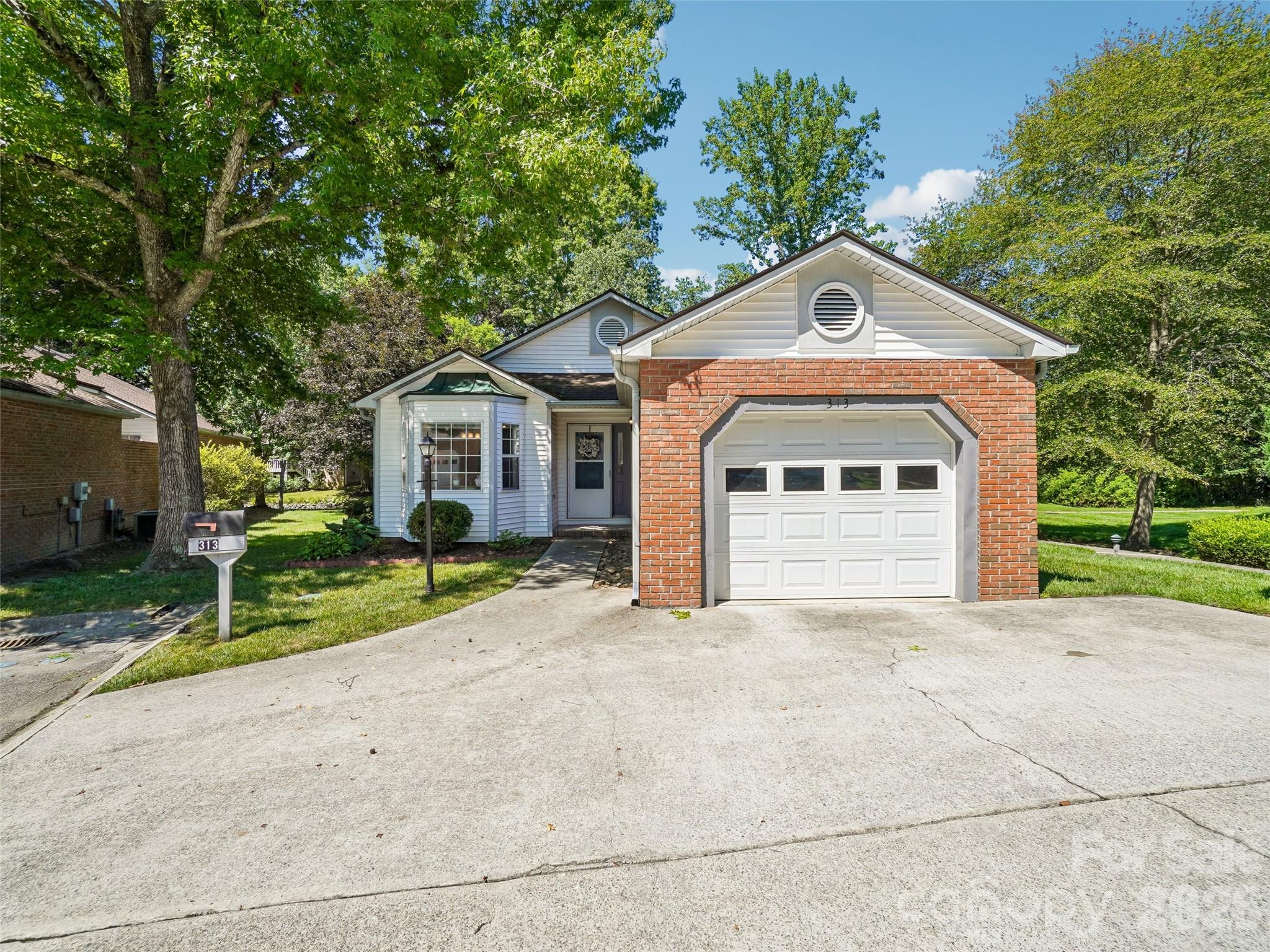 313 Somerton Court
