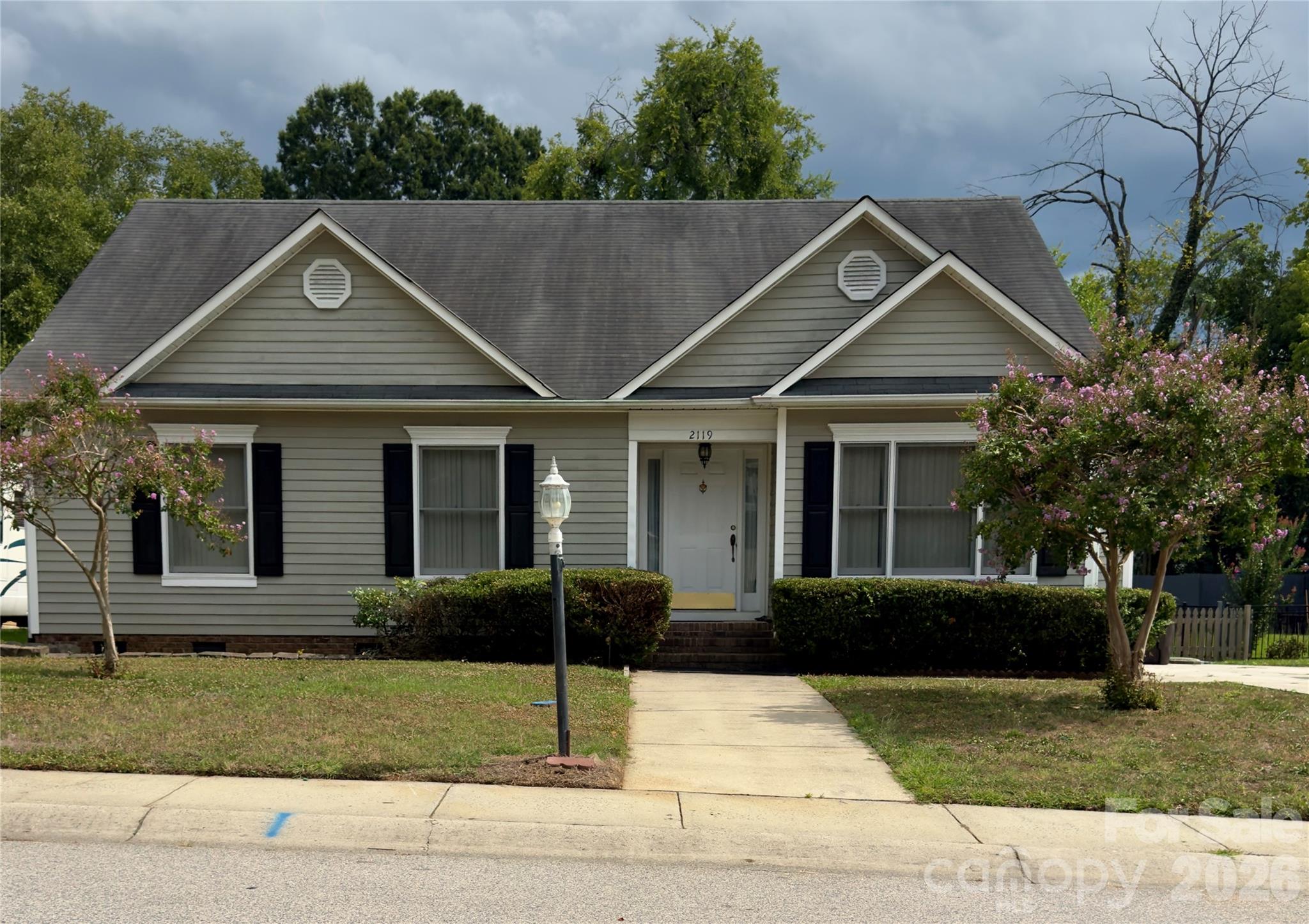 2119 Summers Glen