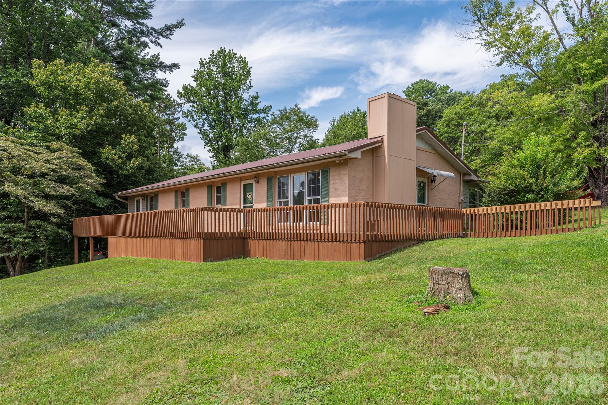 69 Emerald Lane