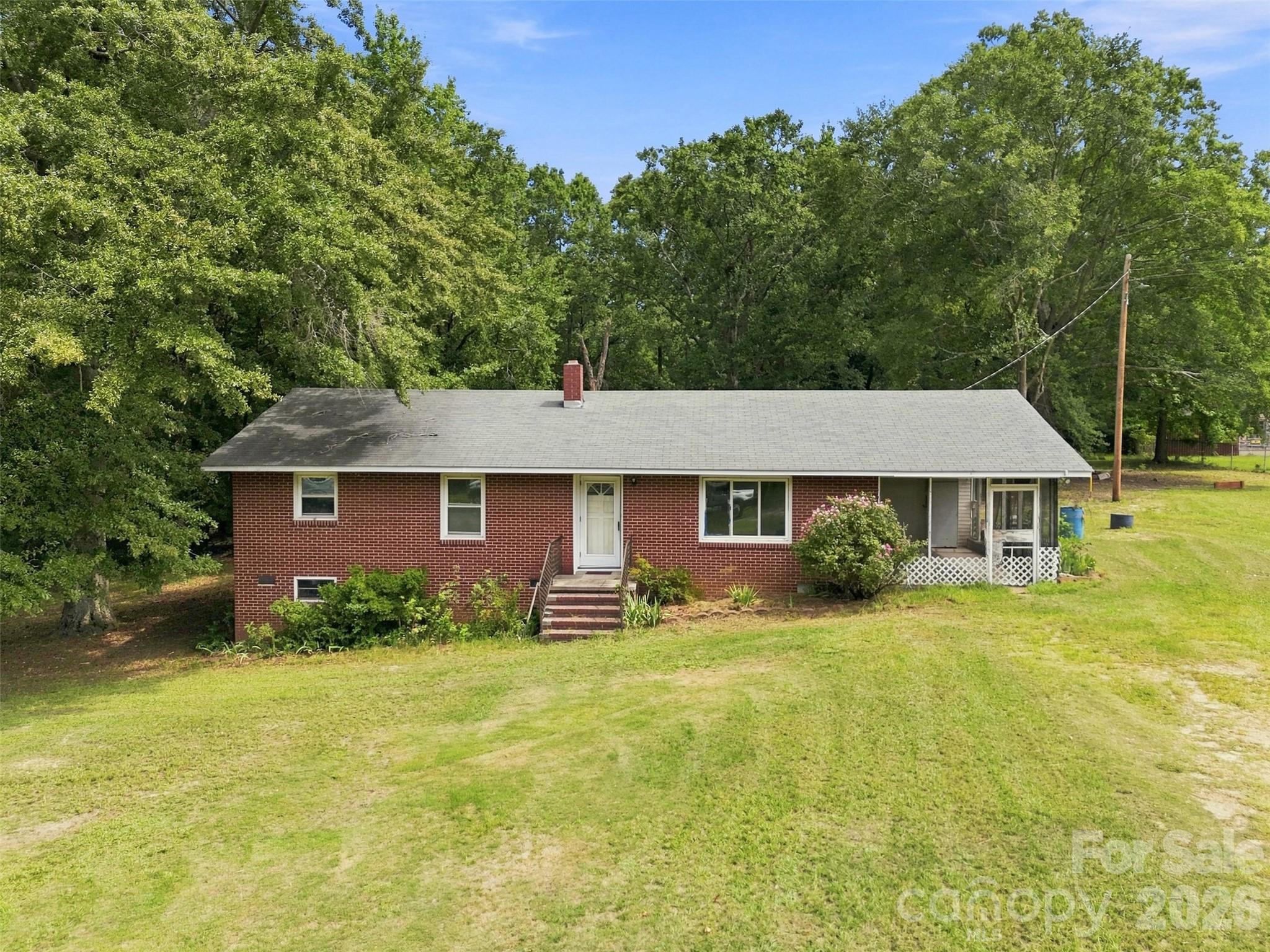 2794 Tuckaway Road