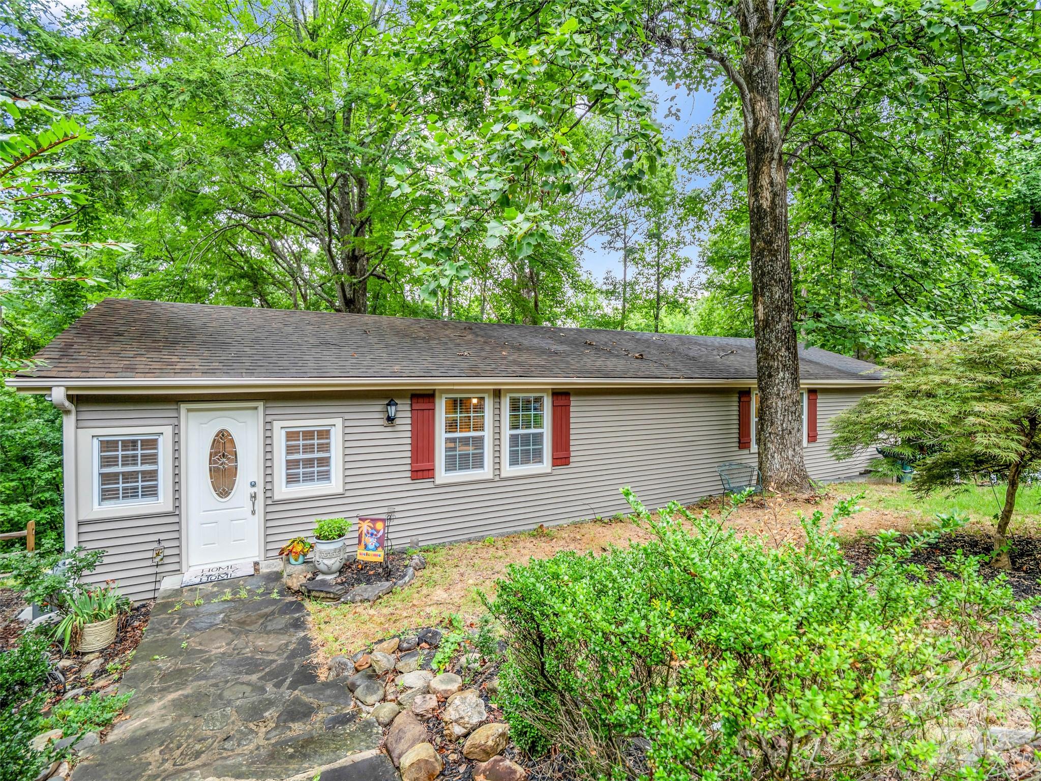 297 Chimney Cliff Drive
