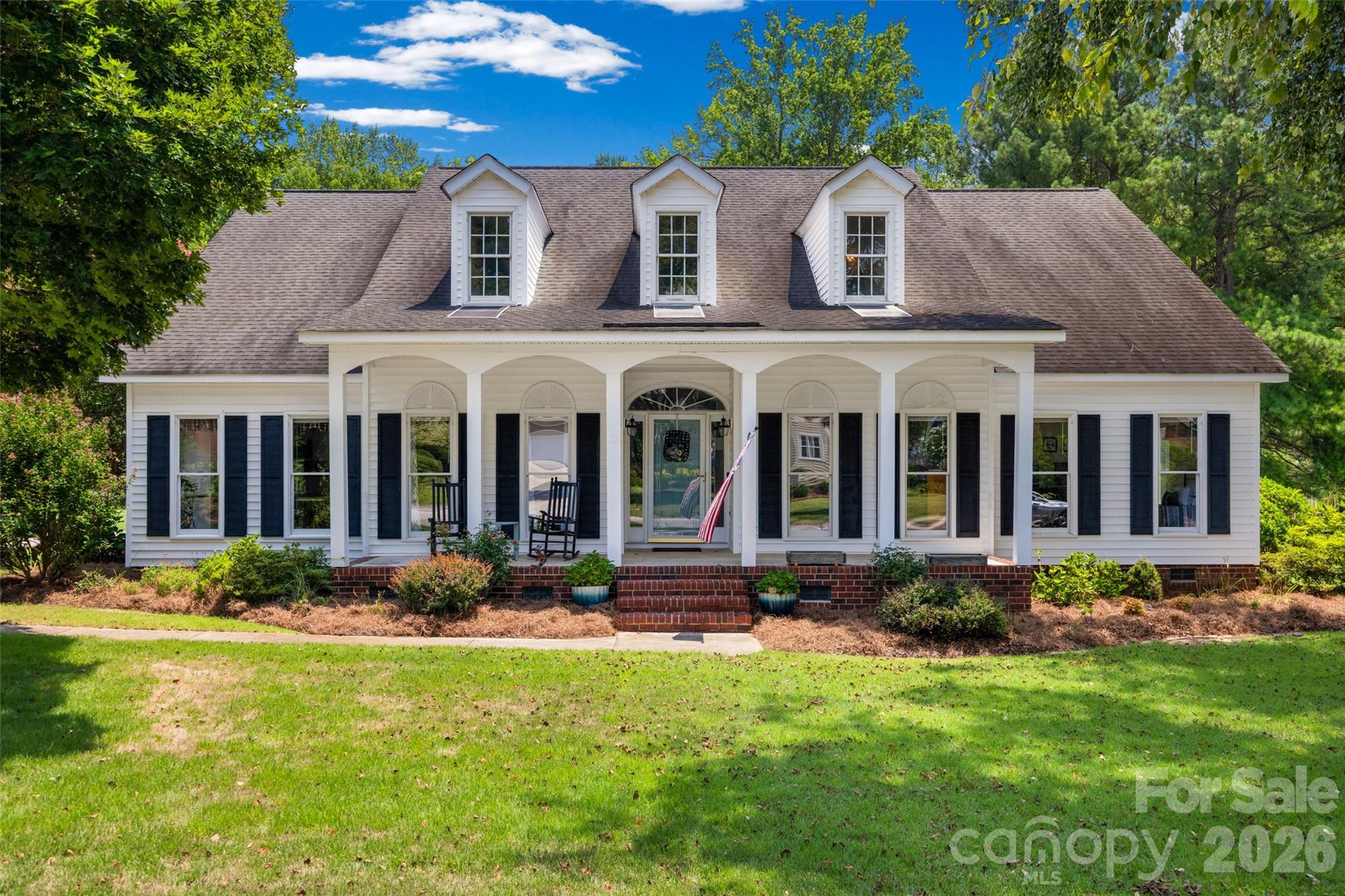 2255 Drawbridge Court
