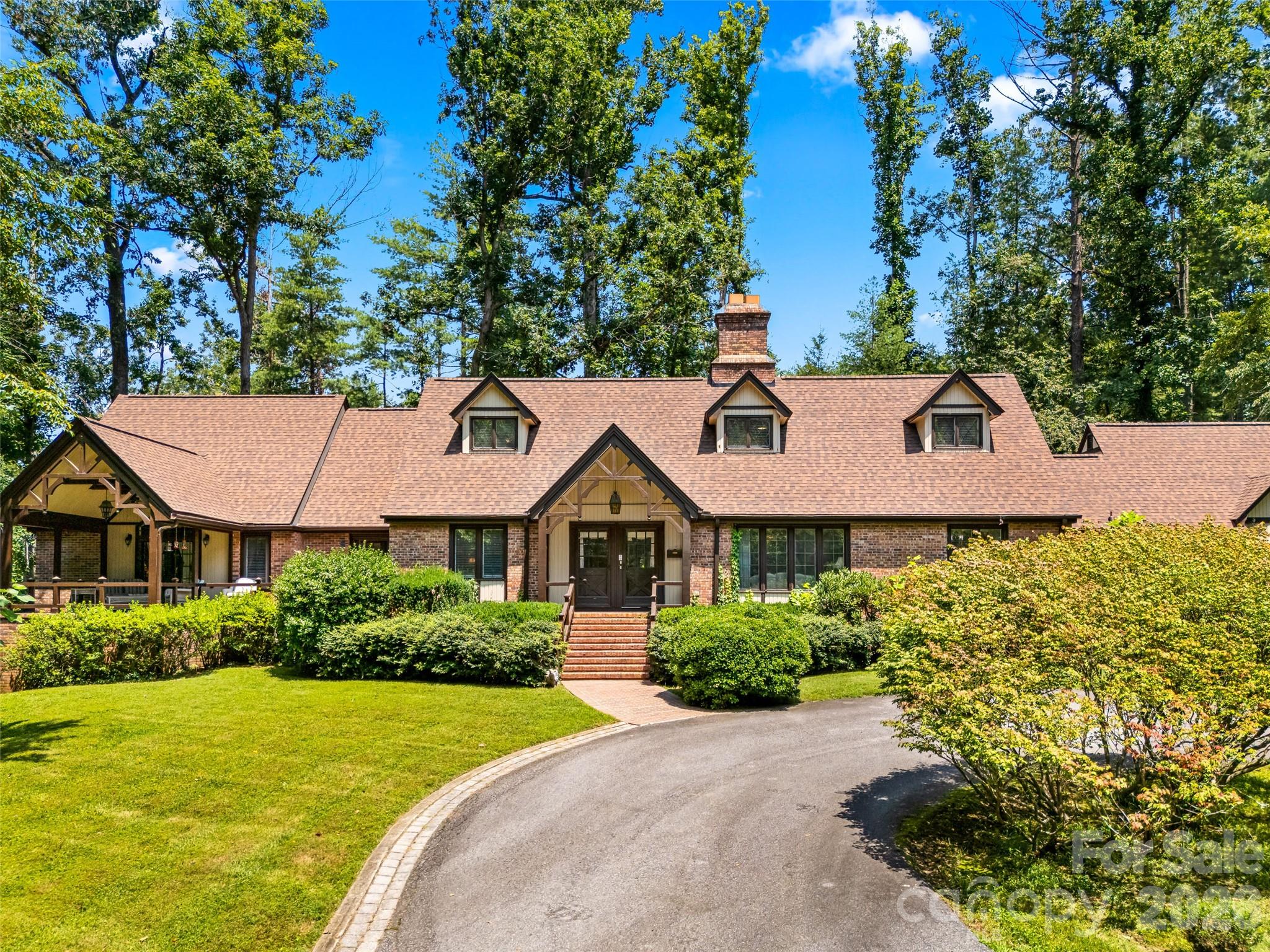 122 Stuyvesant Road
