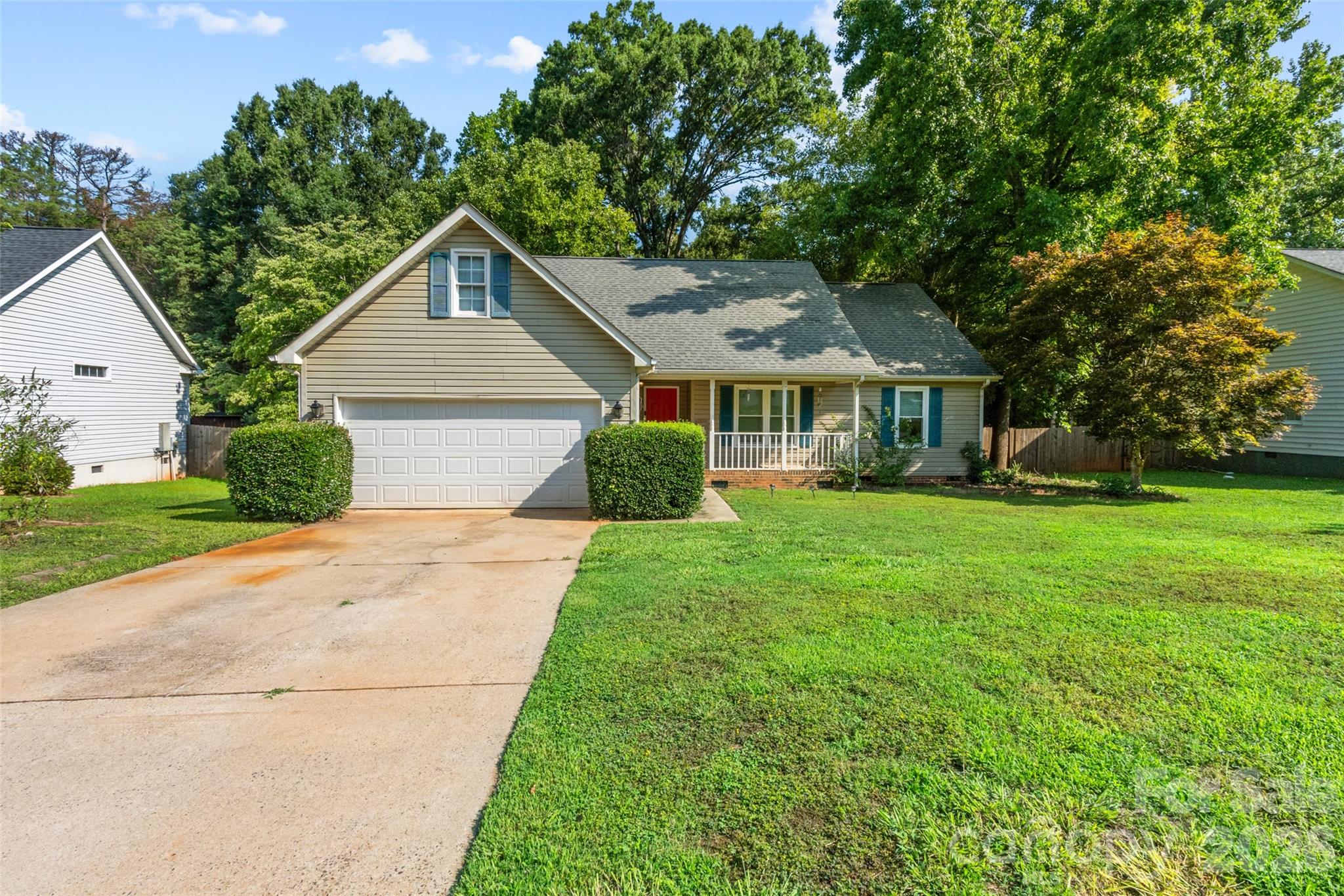 823 Thistledown Drive