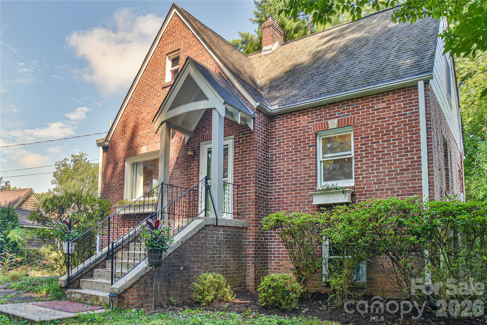 64 Arthur Road