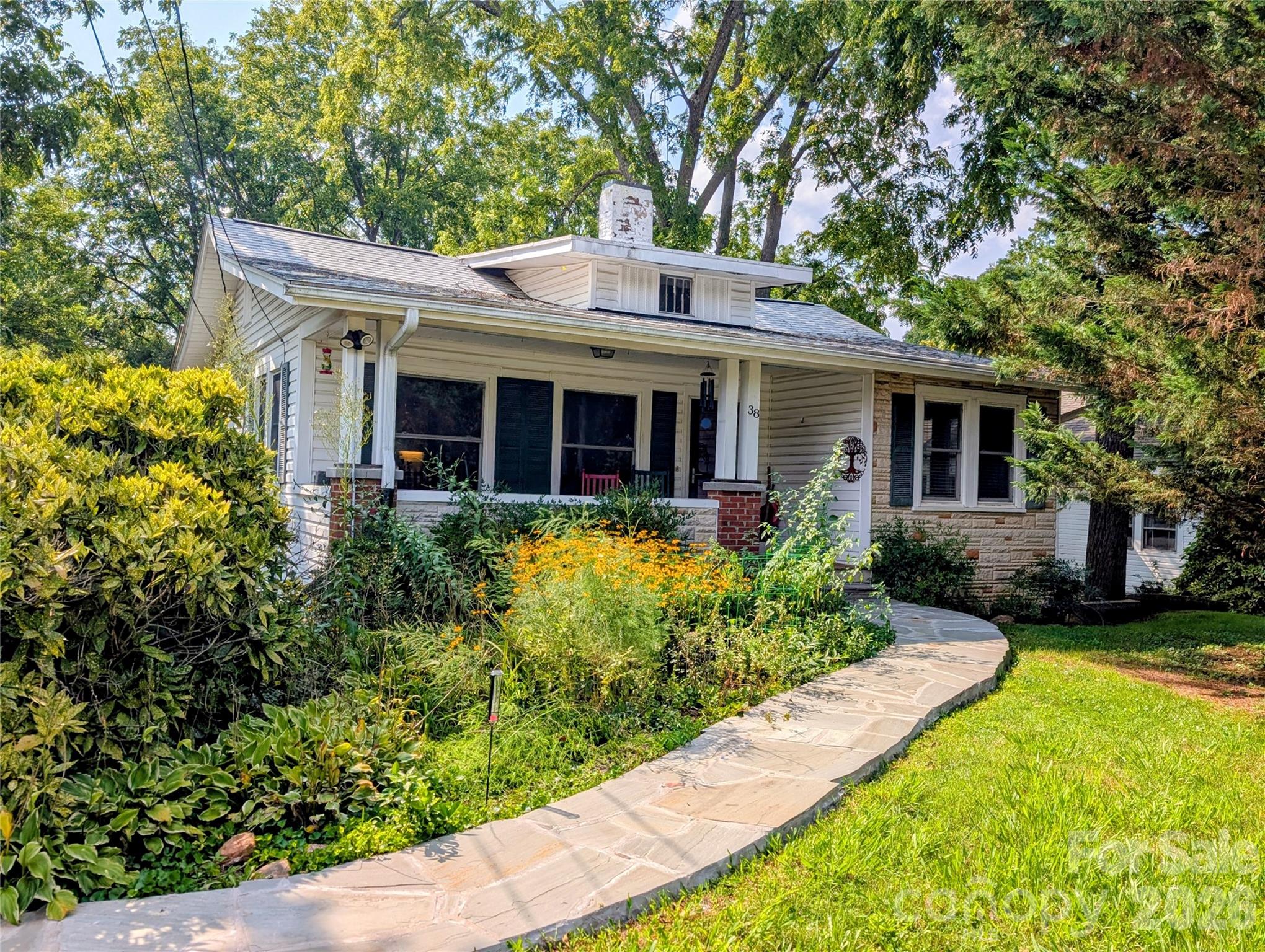 38 Mitchell Avenue