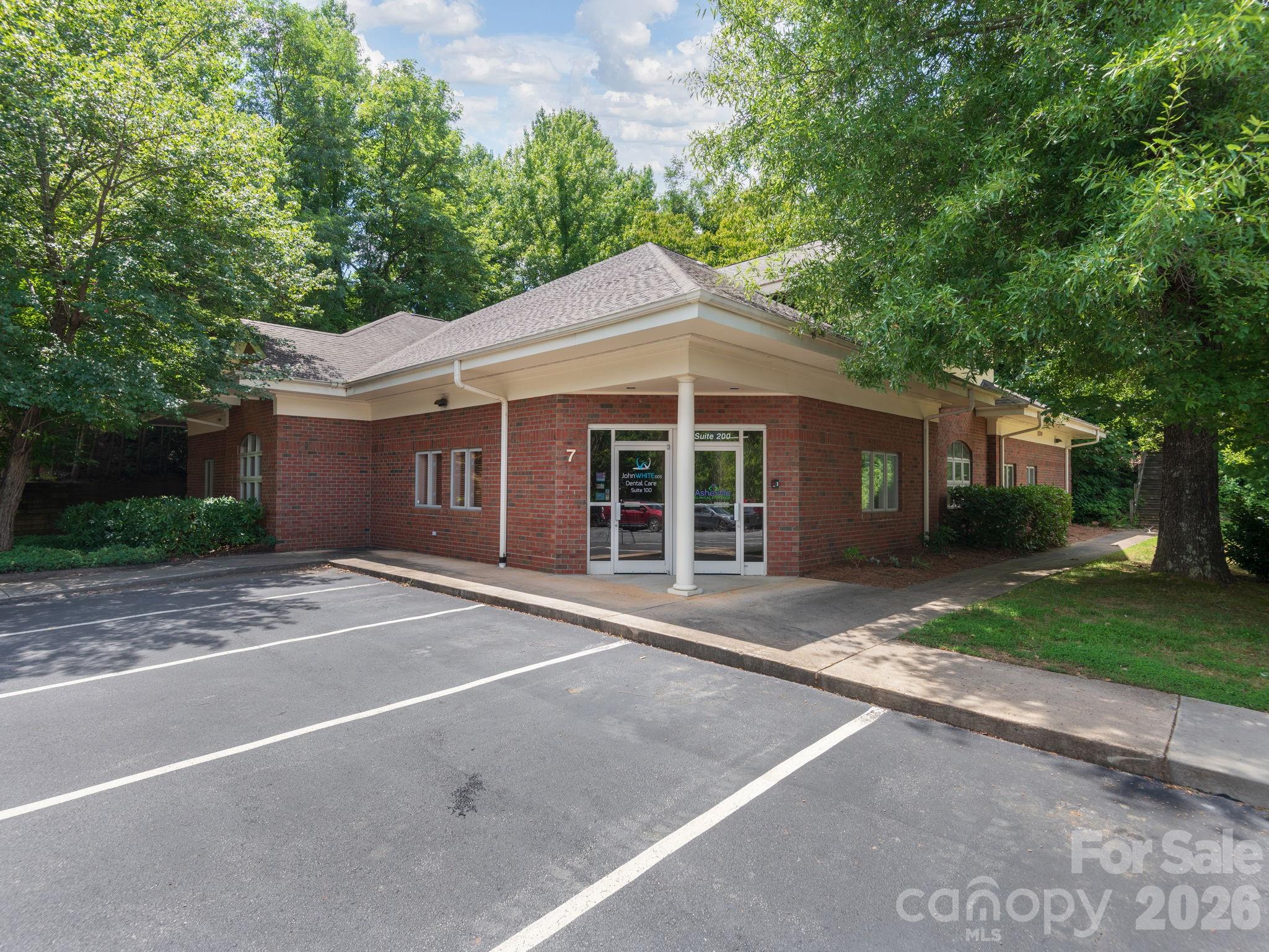 7 Walden Ridge Drive Unit: 200