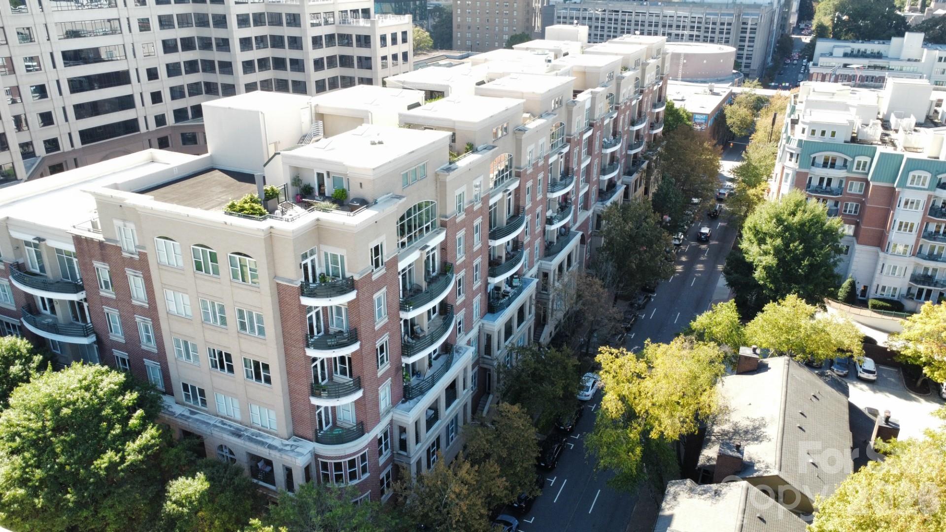 400 N Church Street Unit: 516