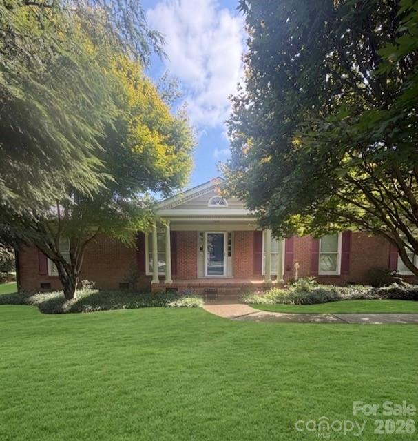 2038 Hempstead Road