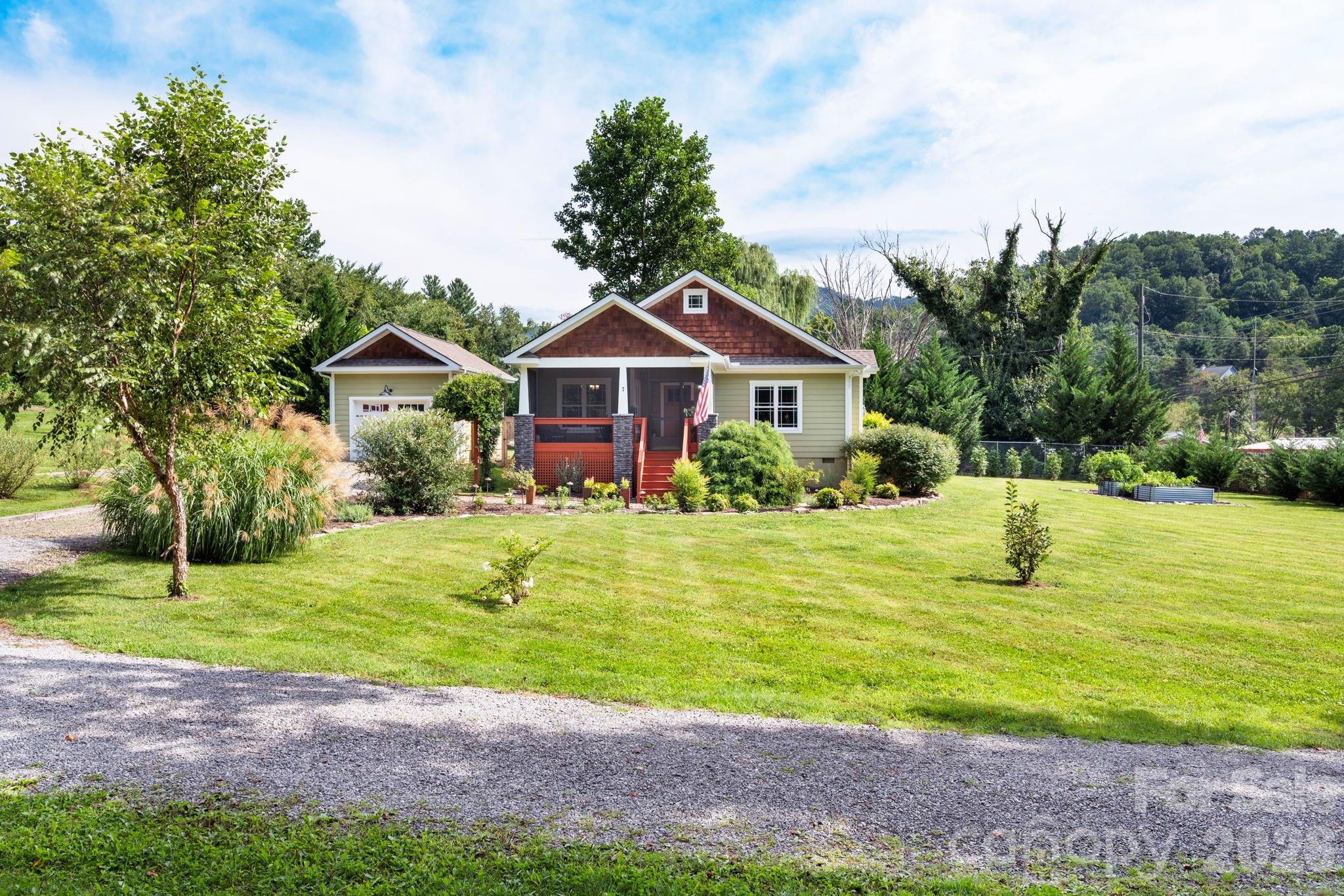 7 Addison Fisher Way