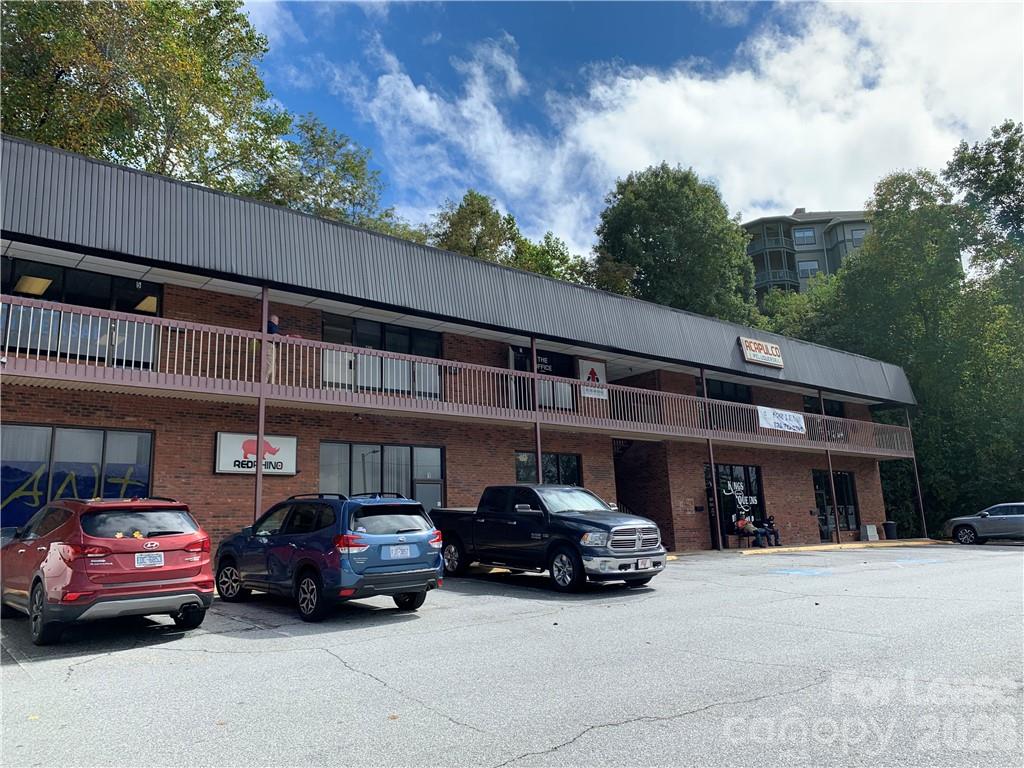1 Kenilworth Knoll Unit: Ste. 6