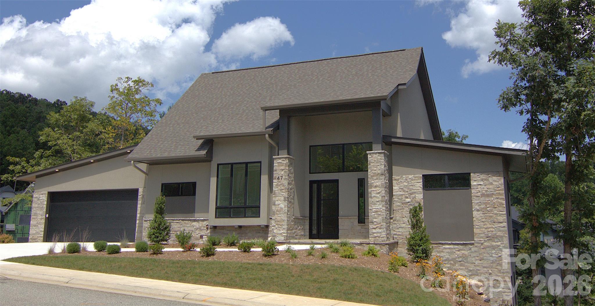 47 Versailles Lane