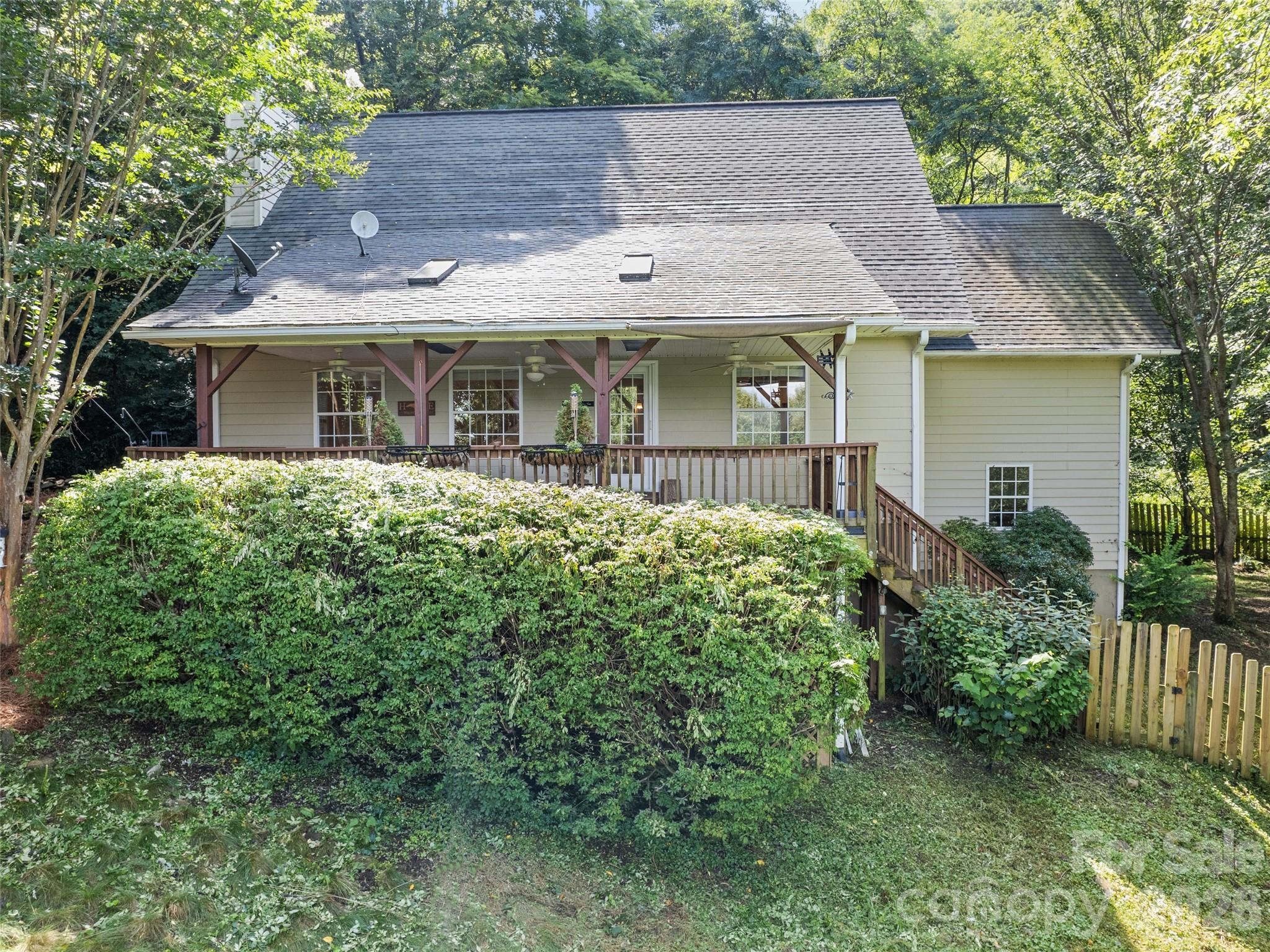 Property photo 3