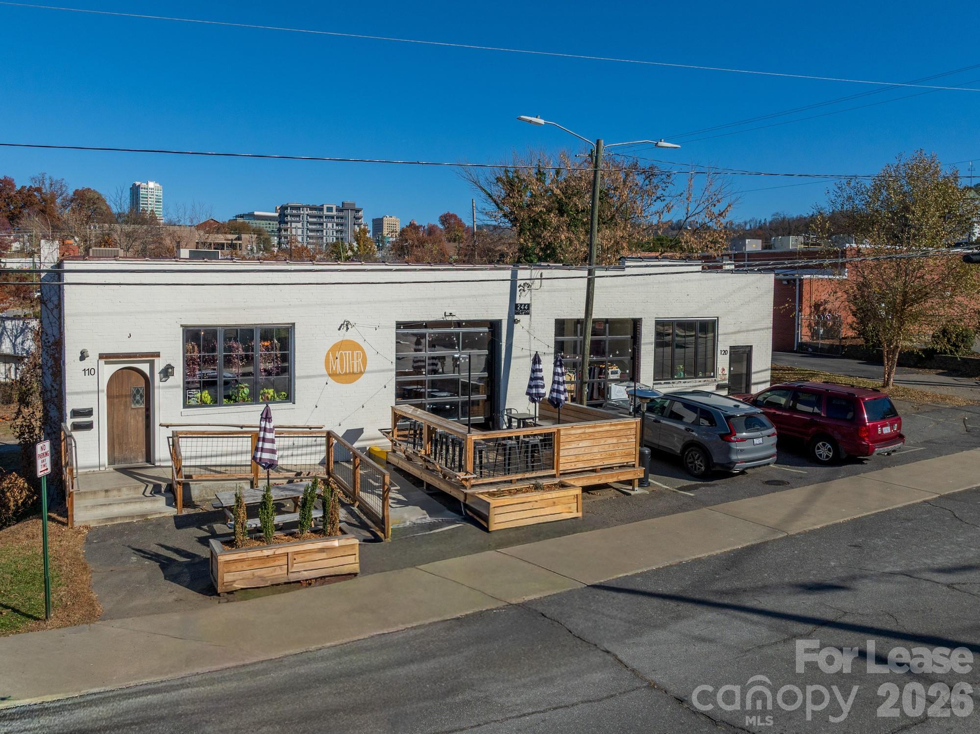 244 Short Coxe Avenue Unit: 140