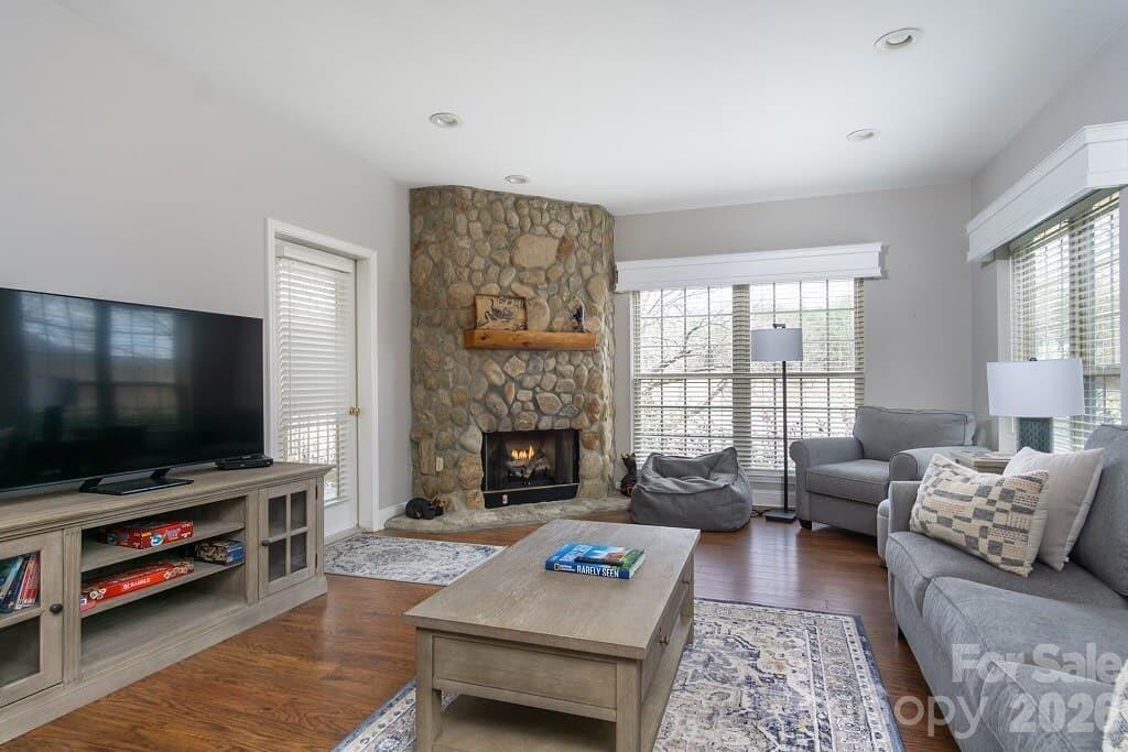 162 Stonecrest Court