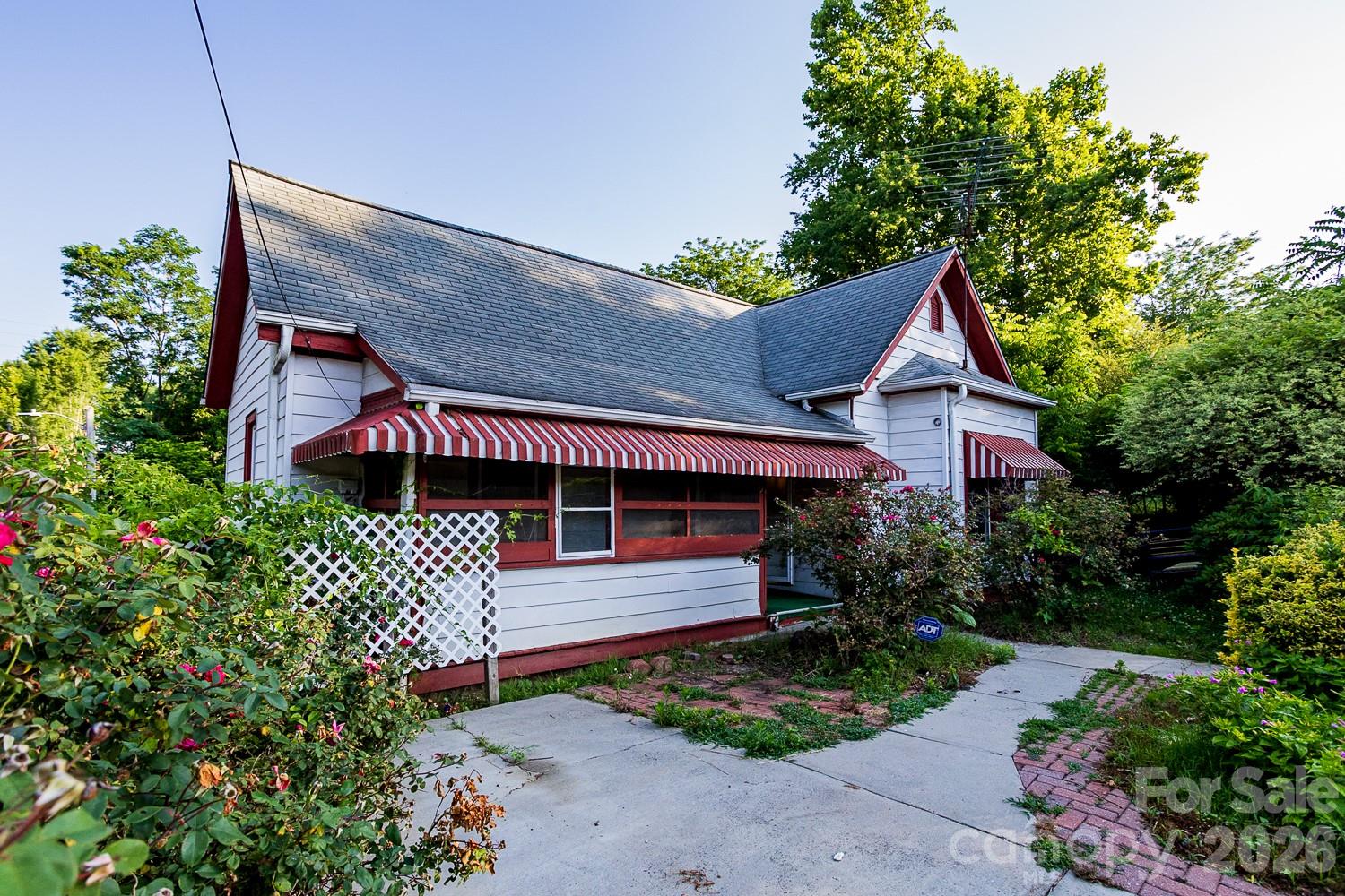 91 Clingman Avenue