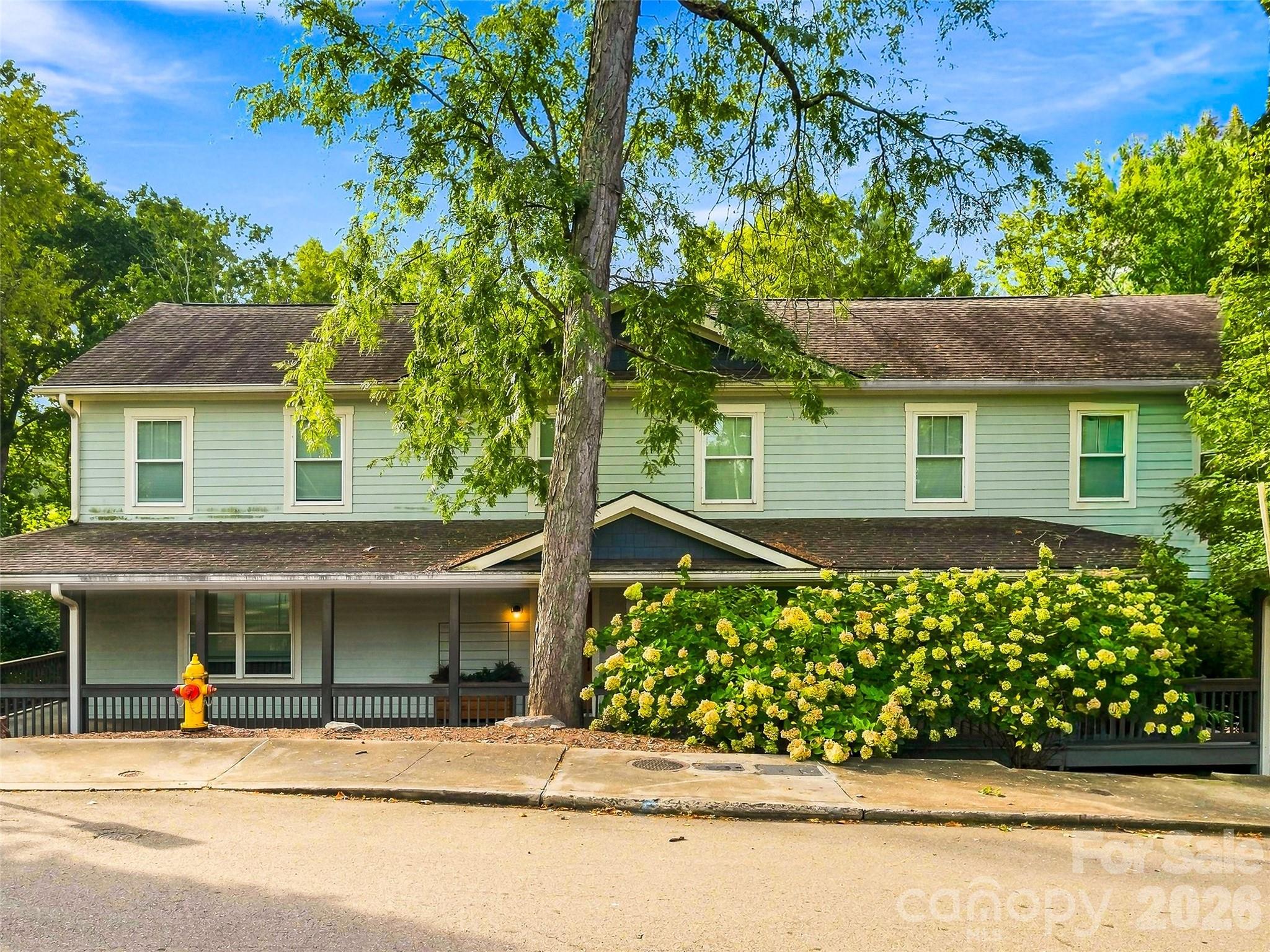 141 Courtland Avenue Unit: 2