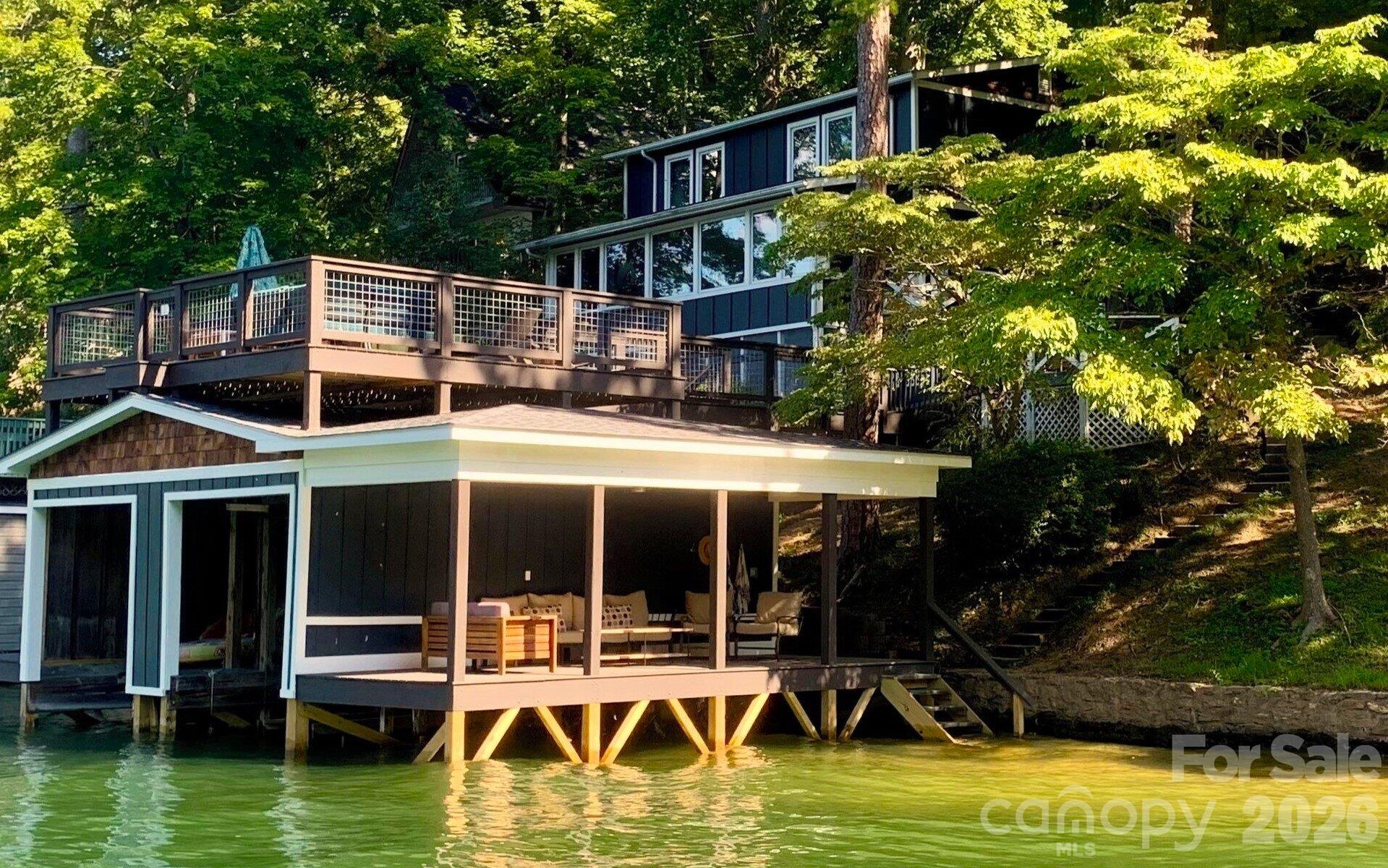 138 Hummingbird Cove