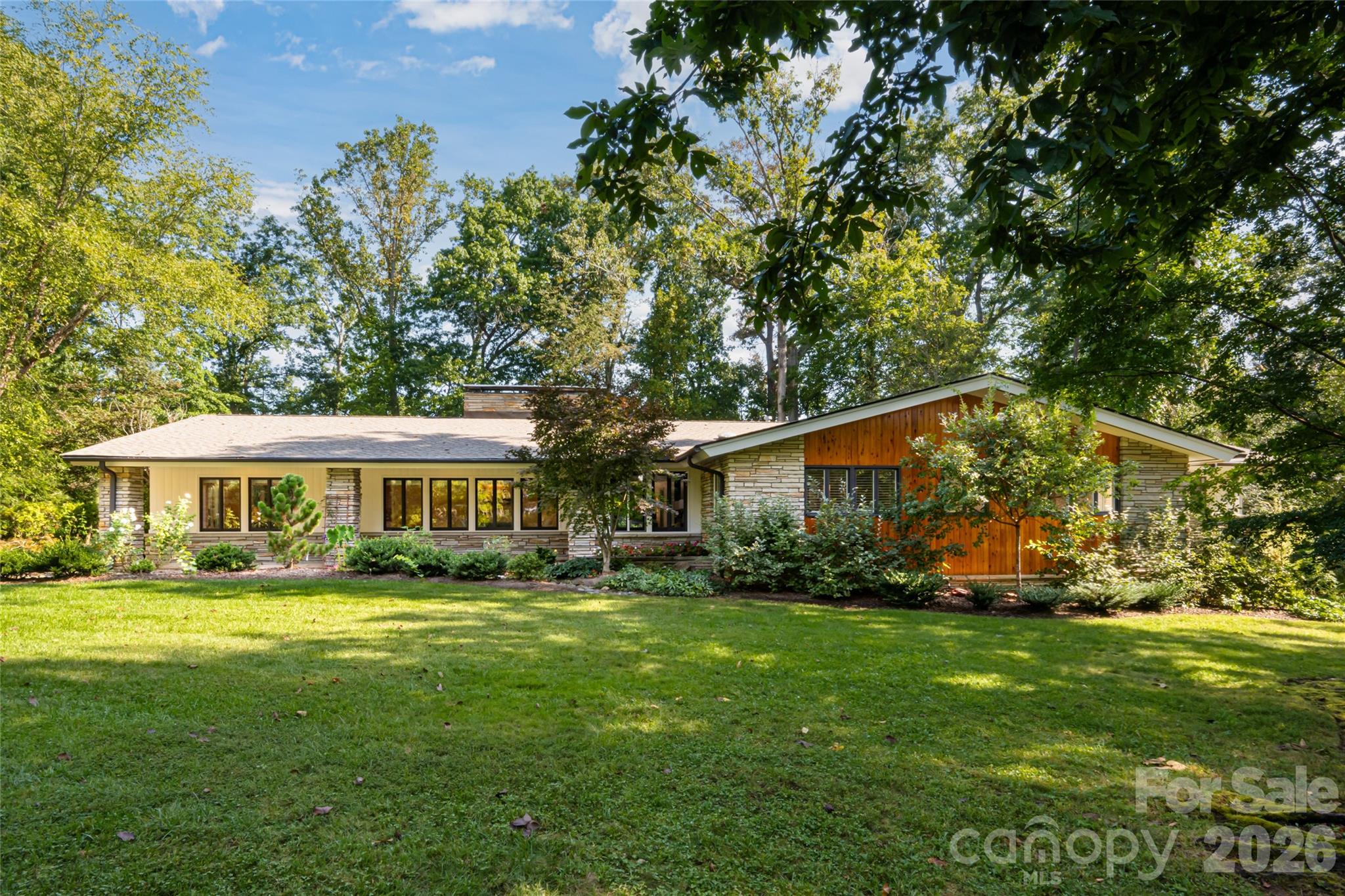 6 Deerfield Road