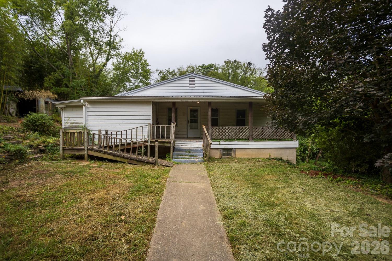 55 Blalock Avenue