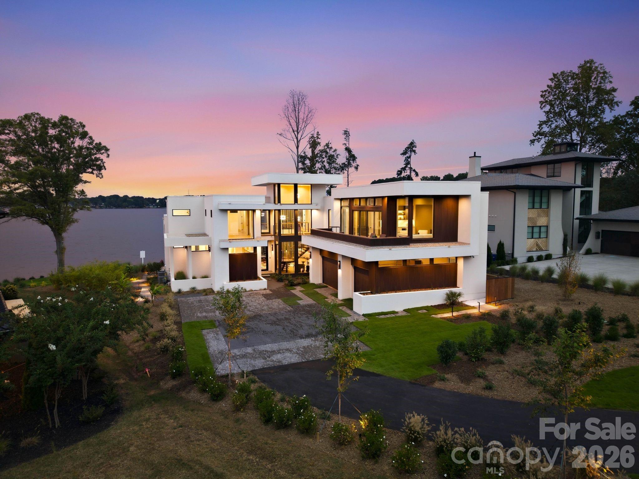 136 Potomac Lane