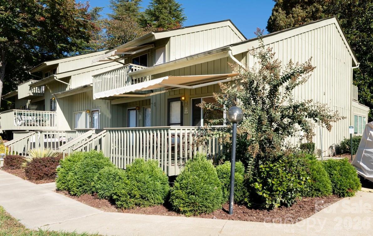 153 Fox Run Boulevard