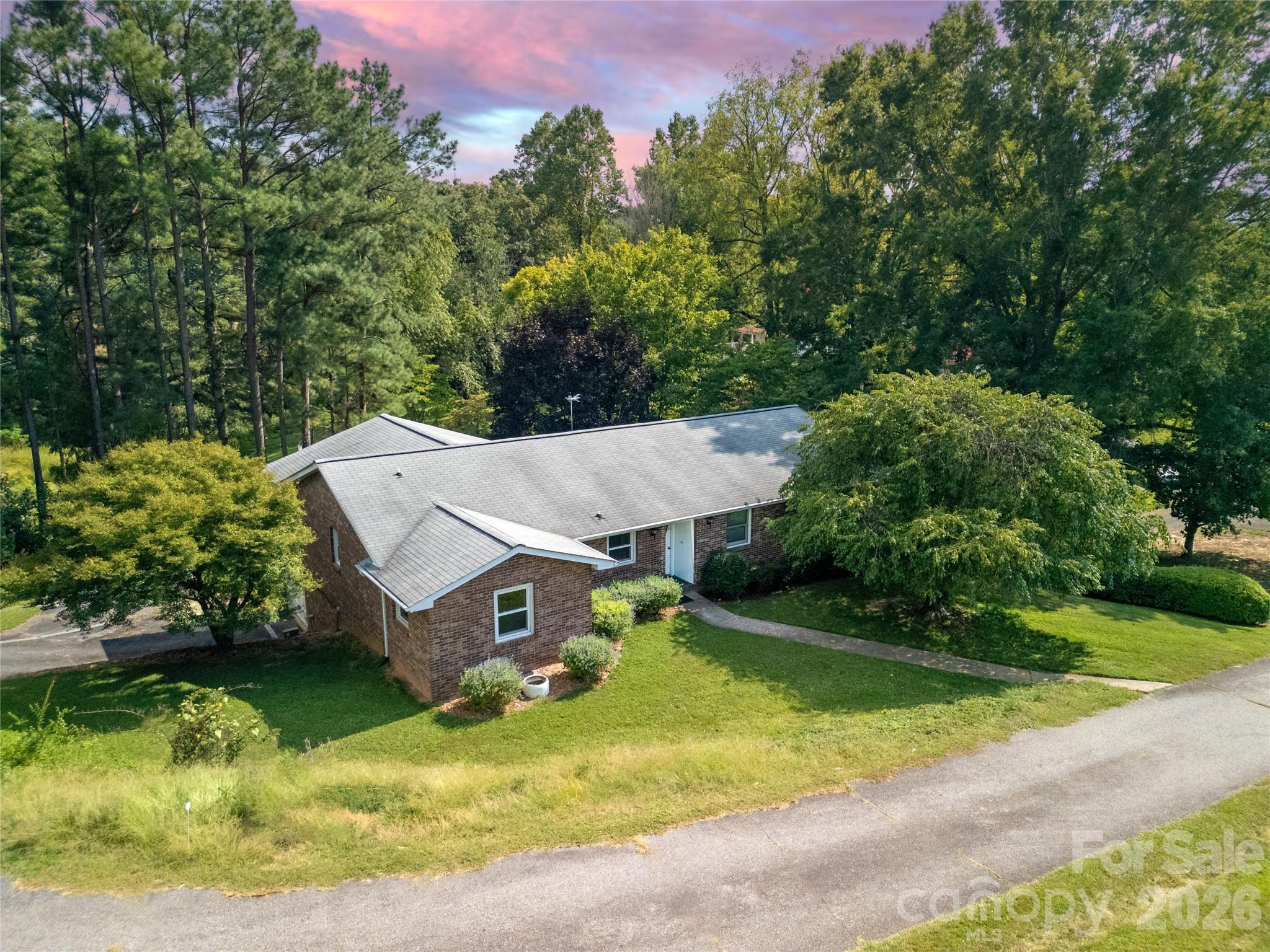114 Falling Waters Road Unit: 2