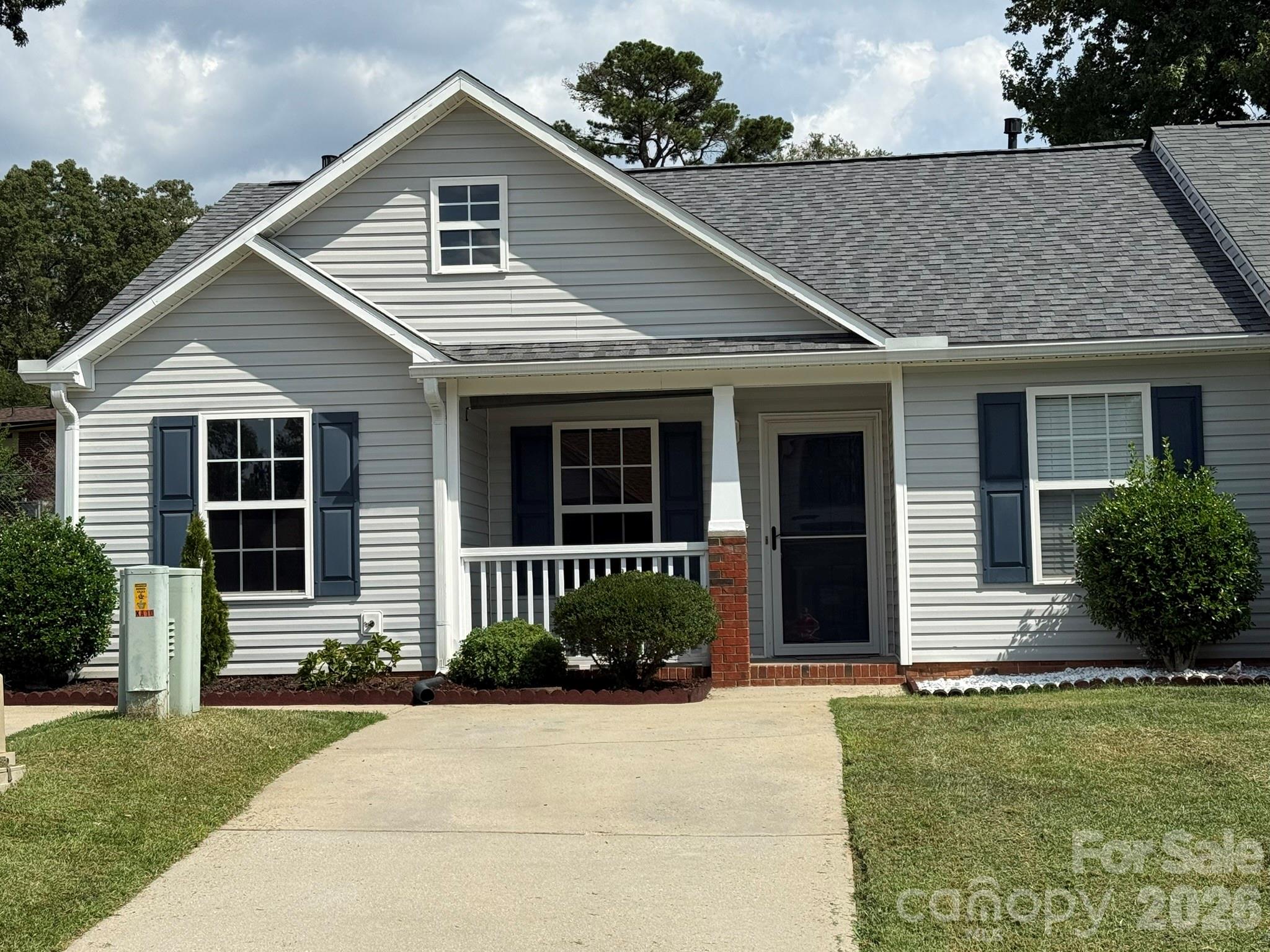 1250 Camellia Court Unit: 5B
