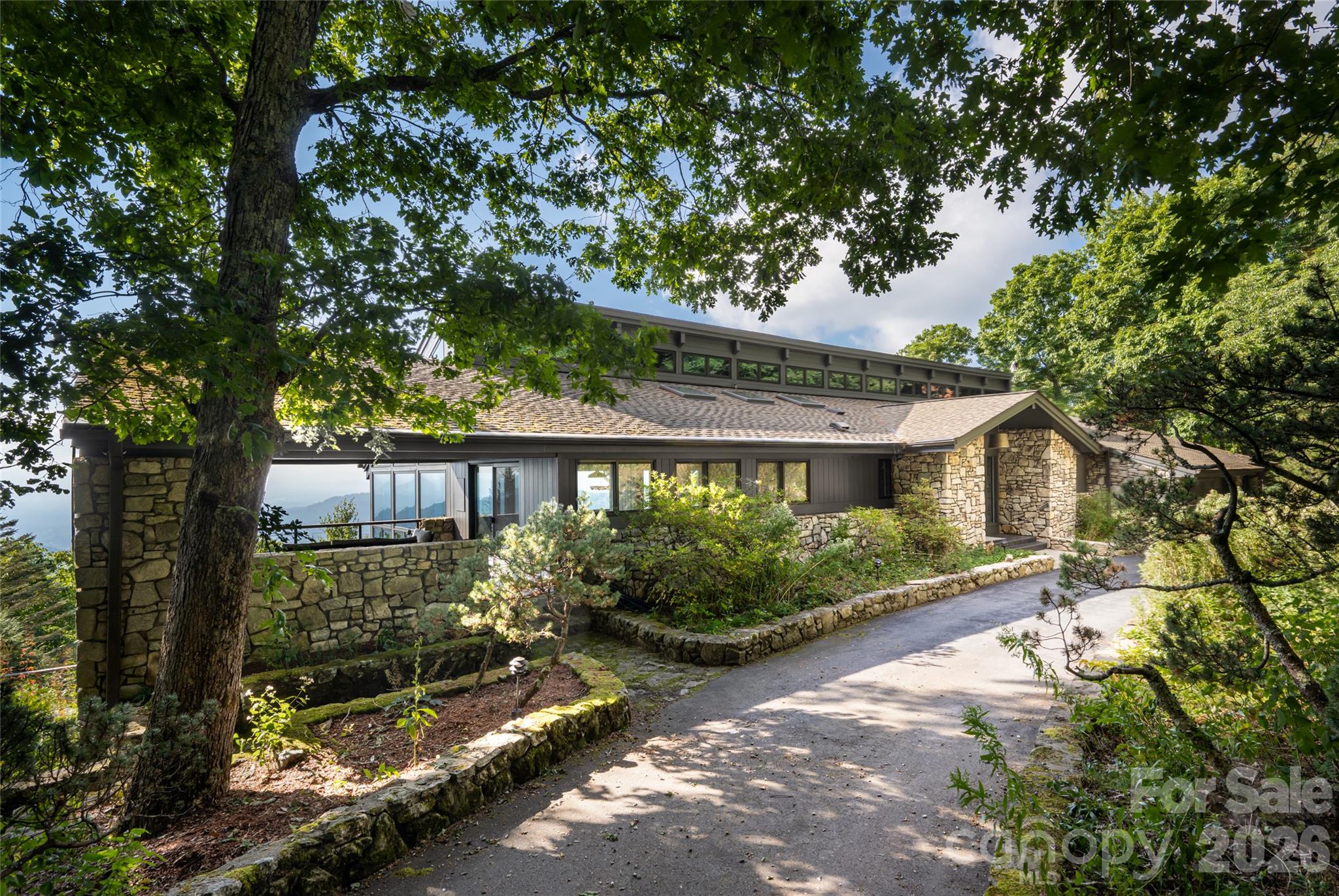 28 Peach Knob Drive