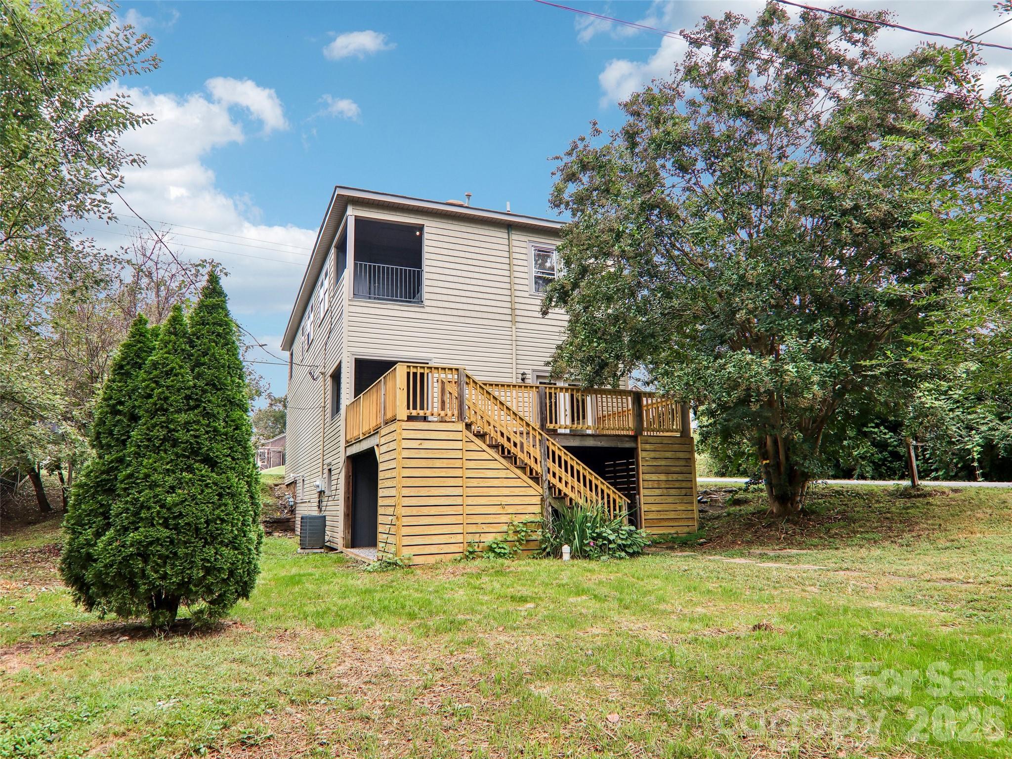 513 Fairview Road