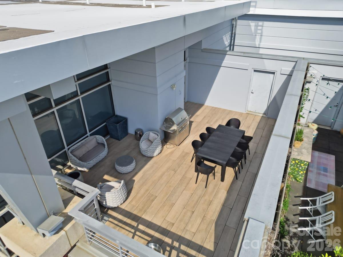 435 S Tryon Street Unit 901
