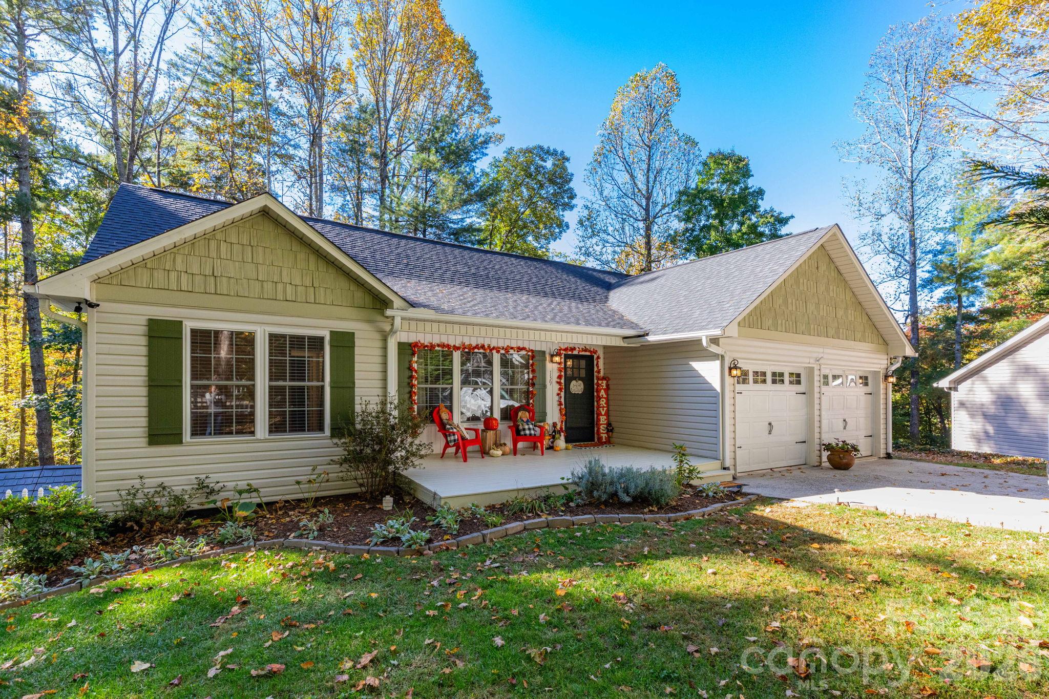 139 Lone Eagle Lane Unit: 212