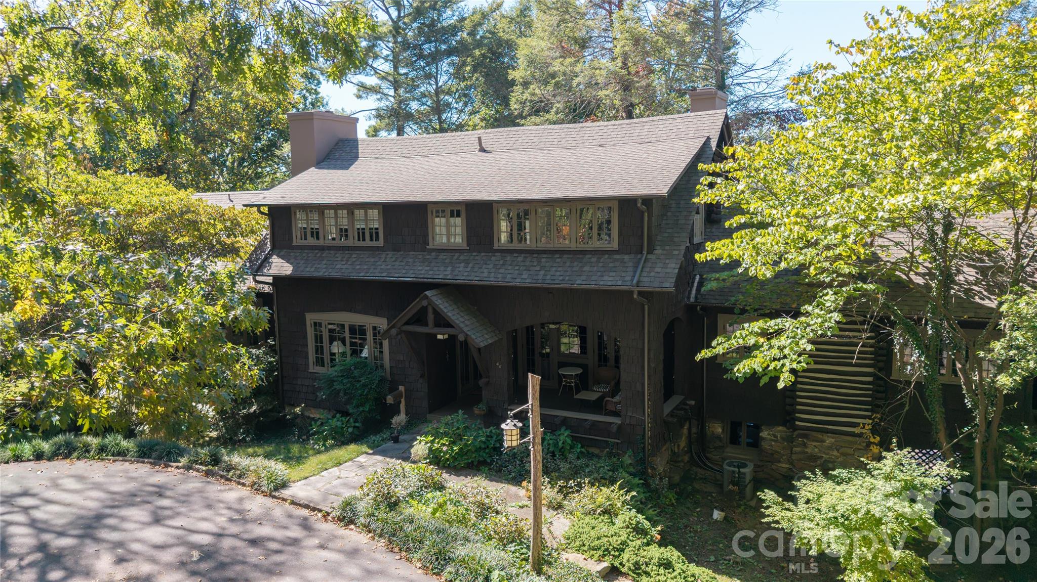 40 Canterbury Road N