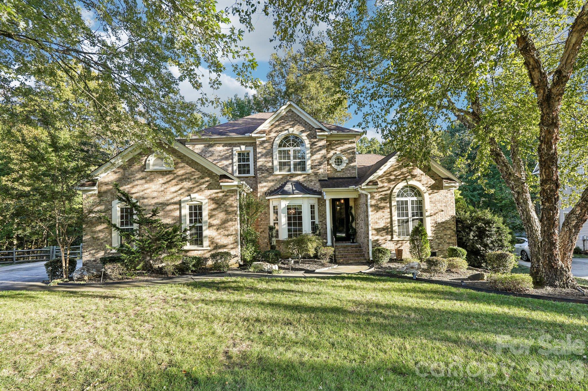 1679 Sanridge Wind Lane
