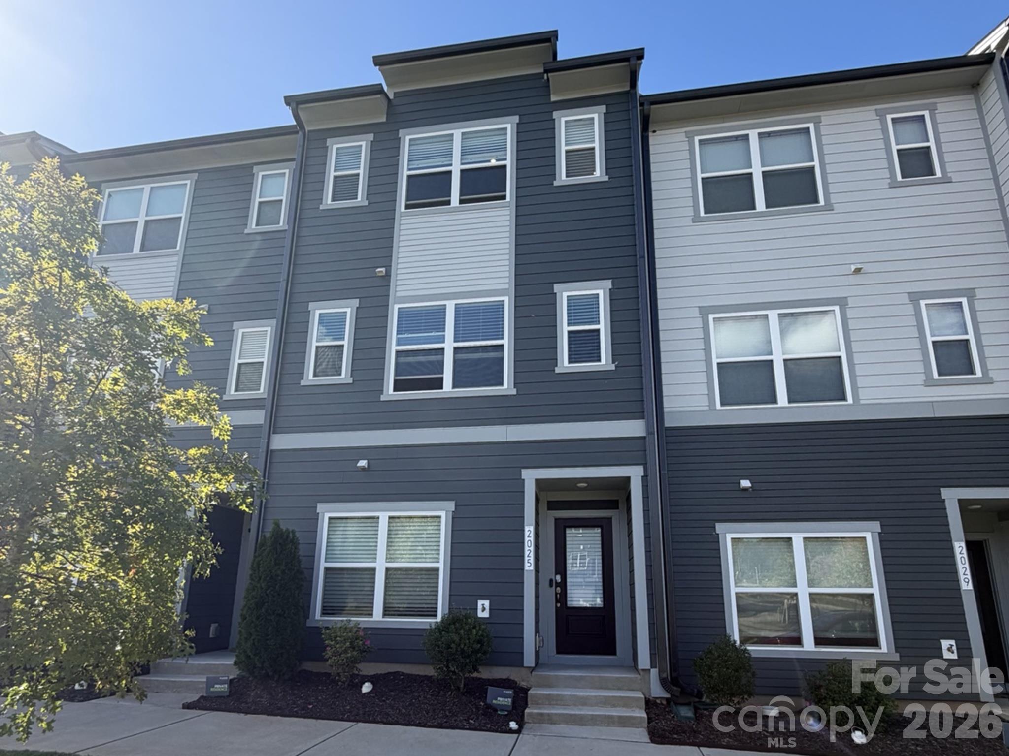 2025 Evolve Way