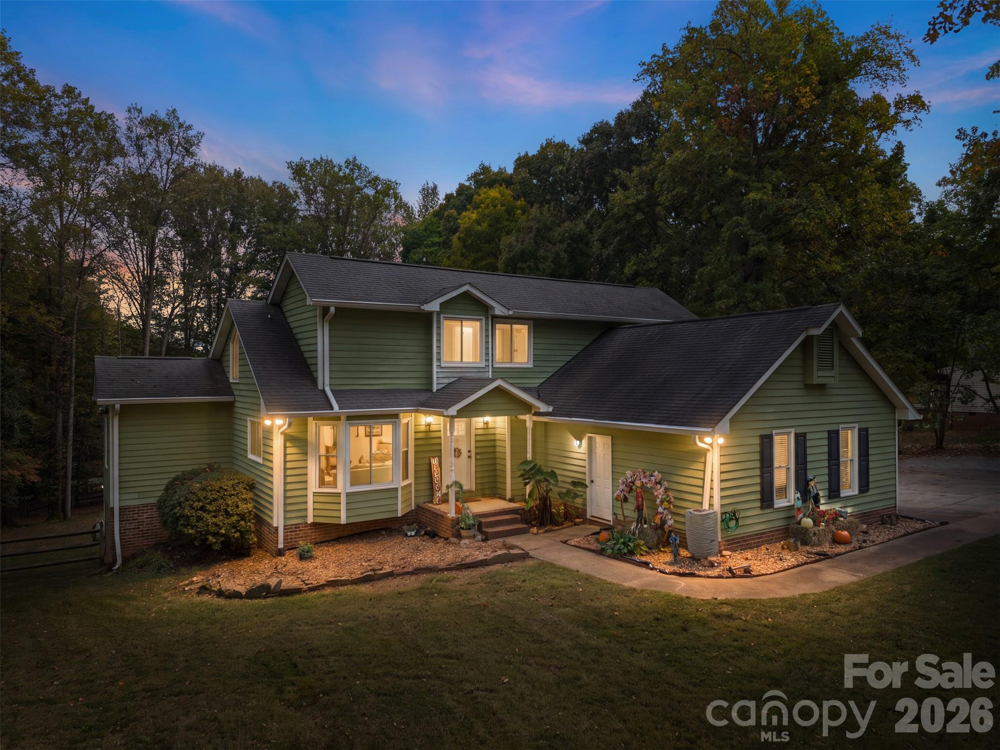 4644 Hickory Grove Road