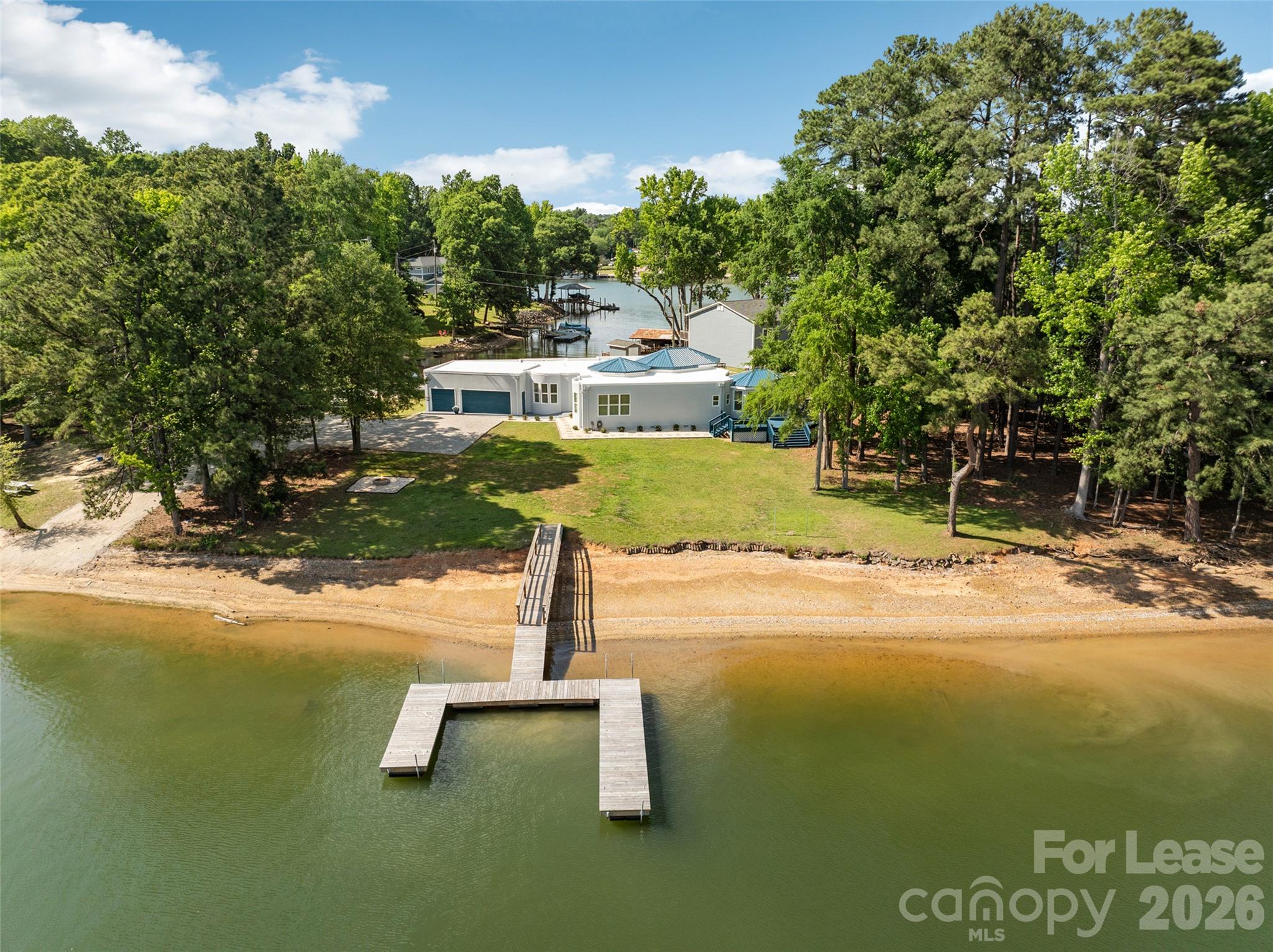 3911 Sandy Point Point