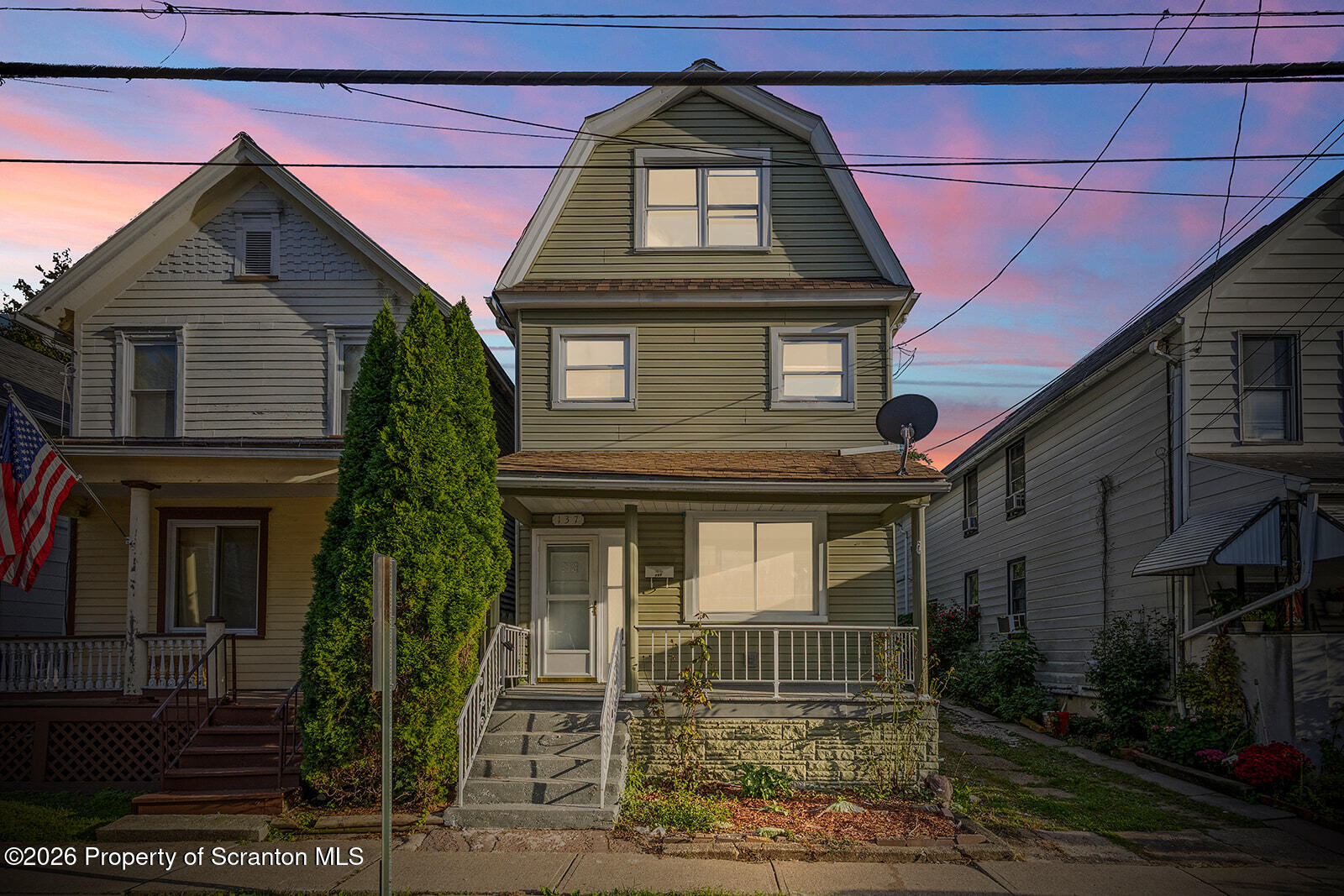 137 Madison Street