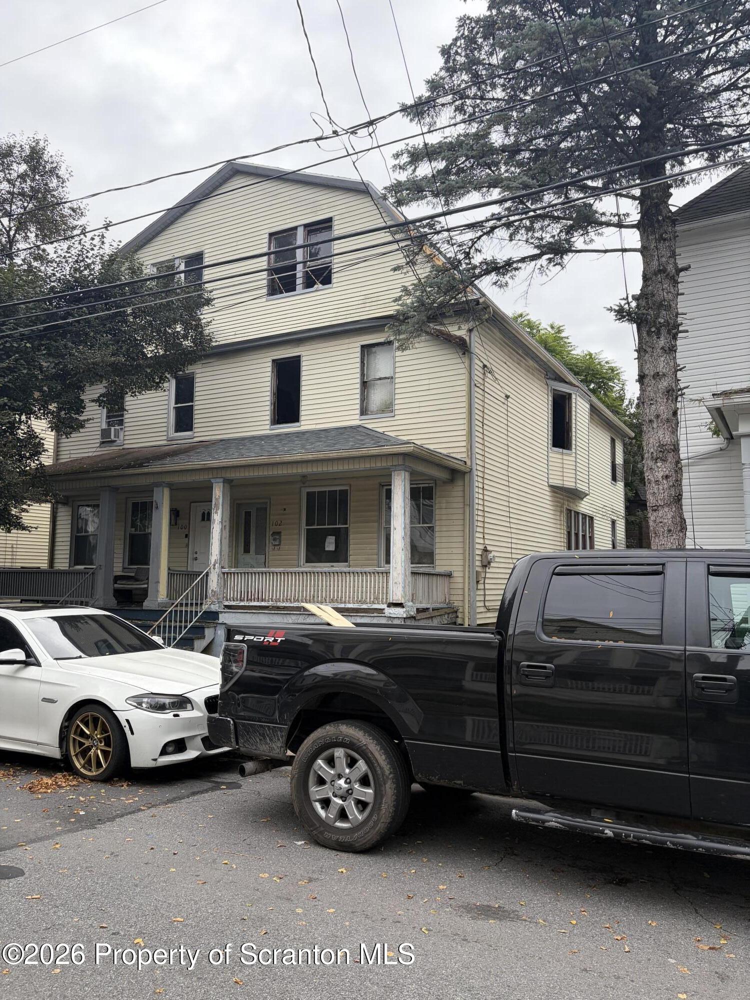 102 Sambourne Street