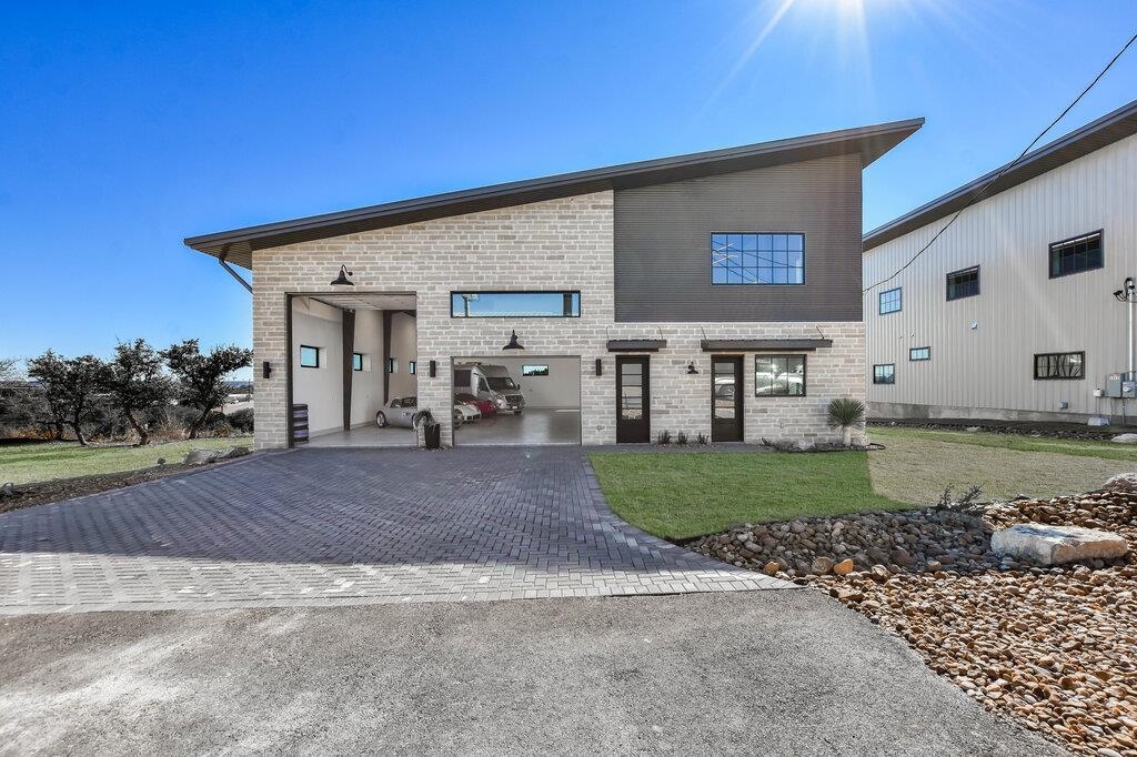 1301 O'Reilly Drive