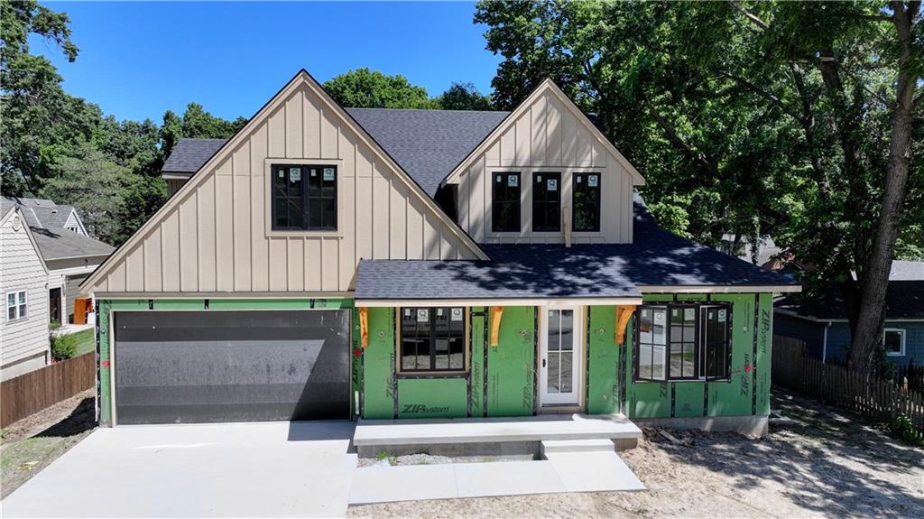 2710 W 49th Street