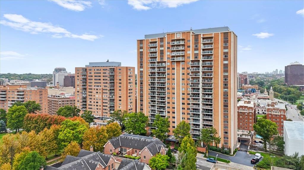 121 W 48th Street Unit 1504