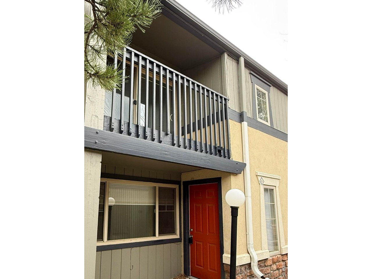 780 W Moorhead Cir B